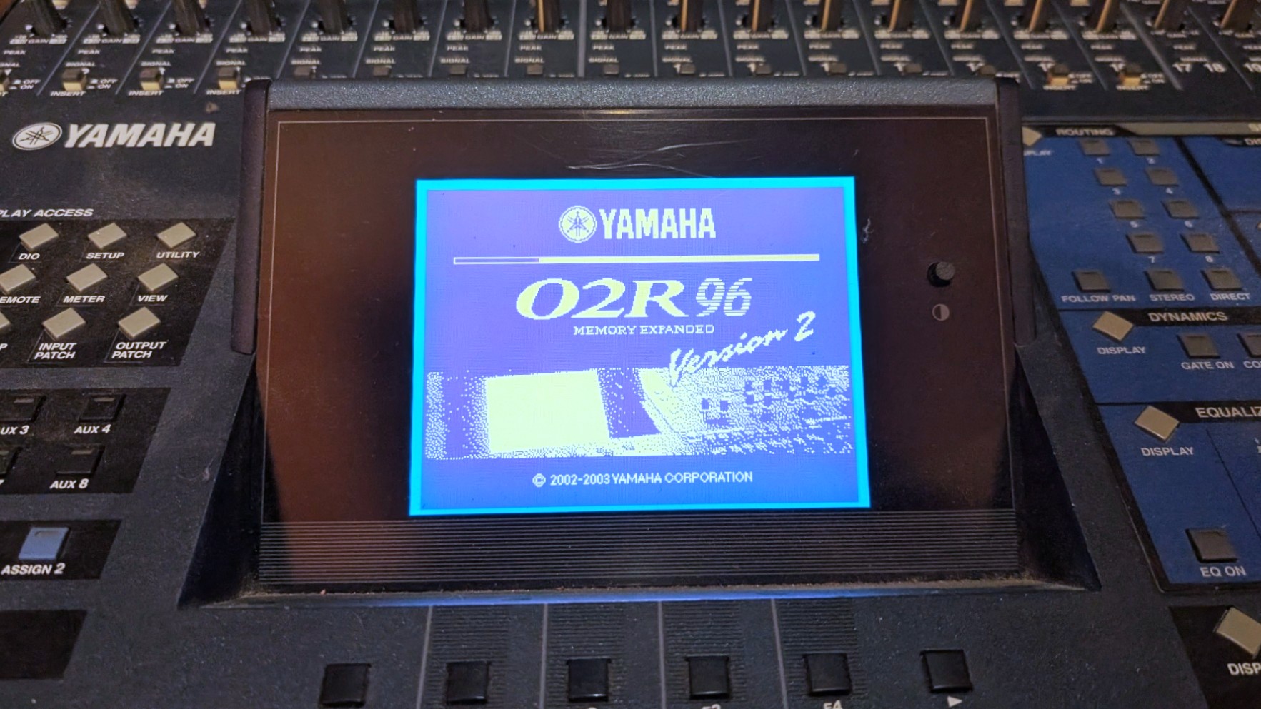 Faîtes proposition pour Yamaha 02r96 avec bargraph