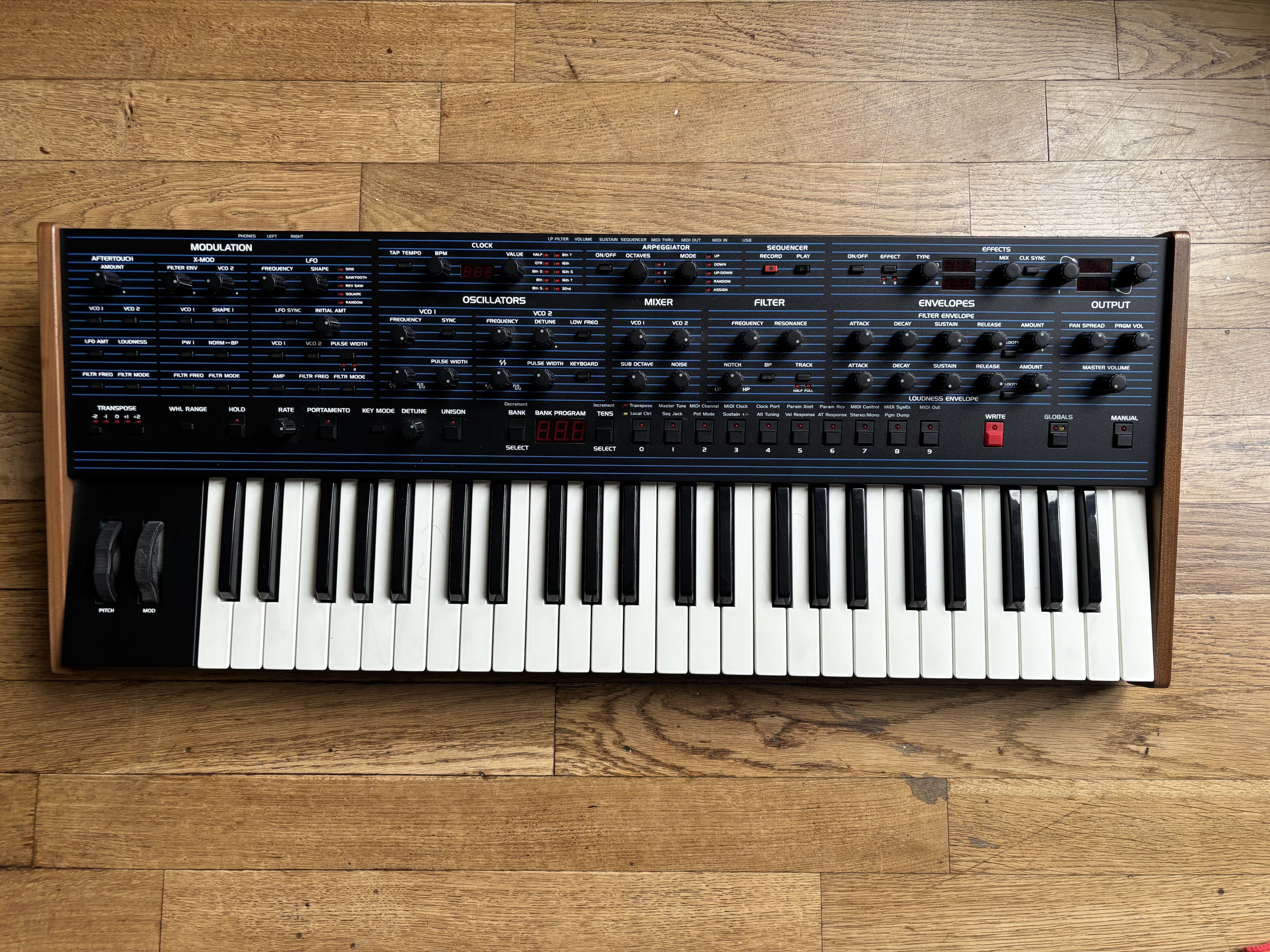 Vends OB-6