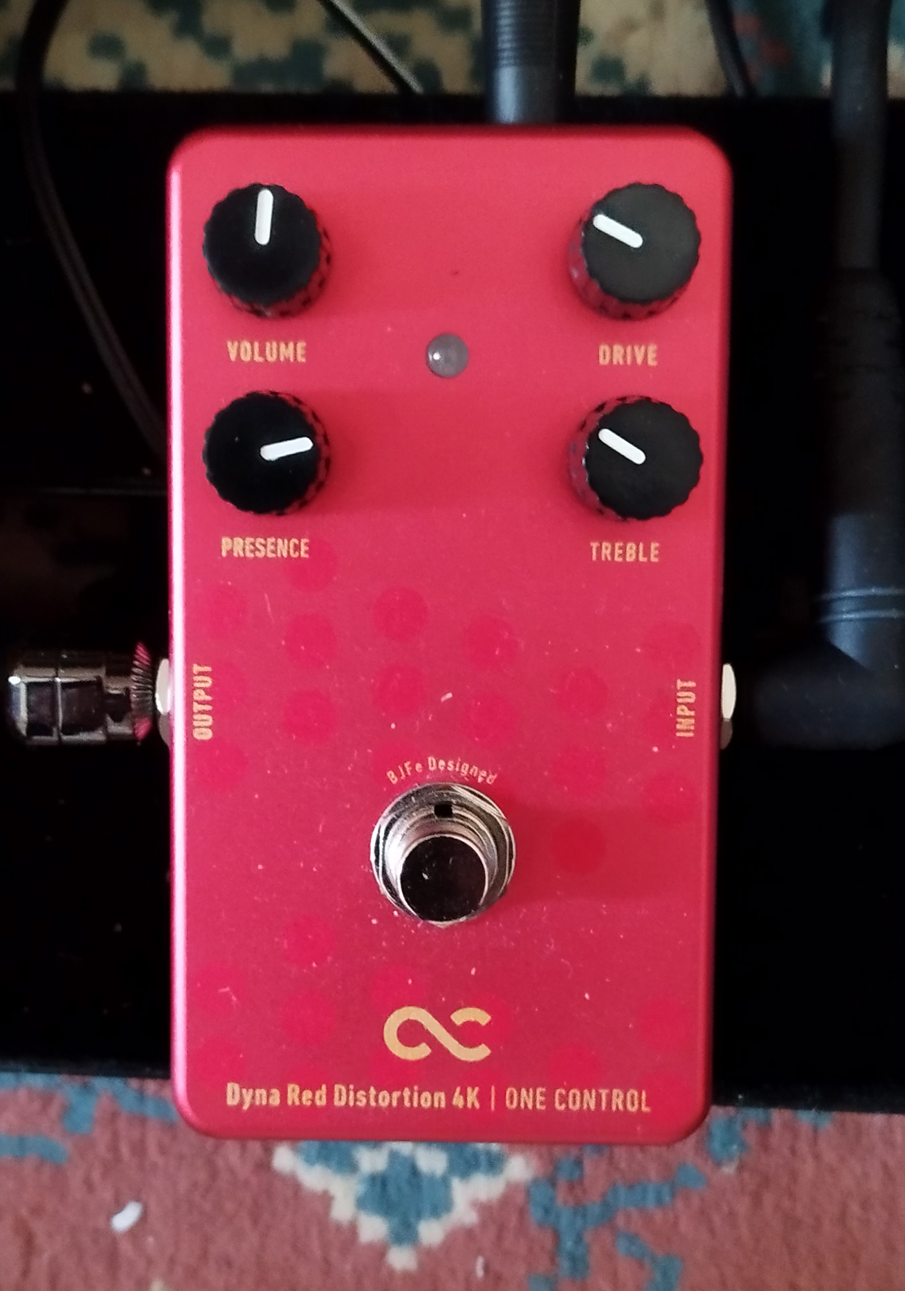 One control dyna red distortion 4K