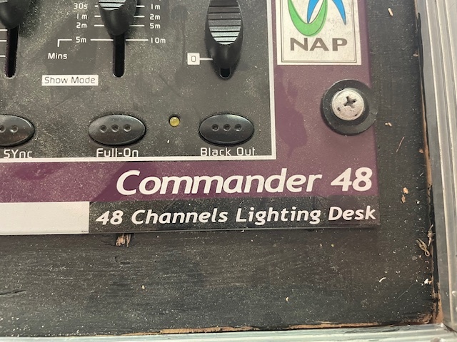 Table de mixage Starway Commander 48 channels lighting Desk 