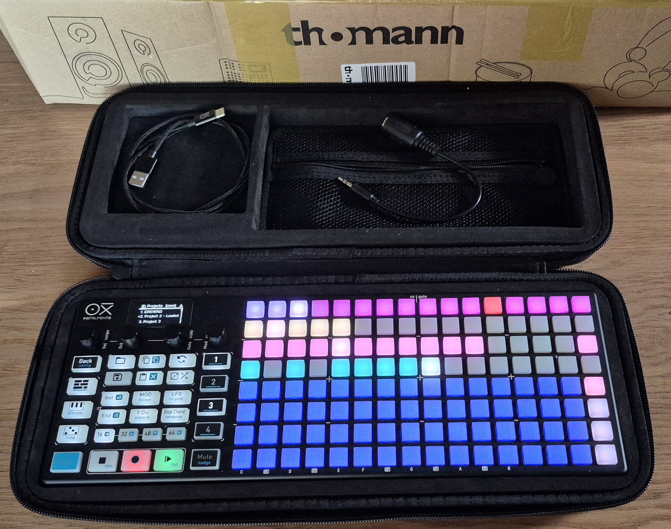 Vends séquenceur Oxi one 
