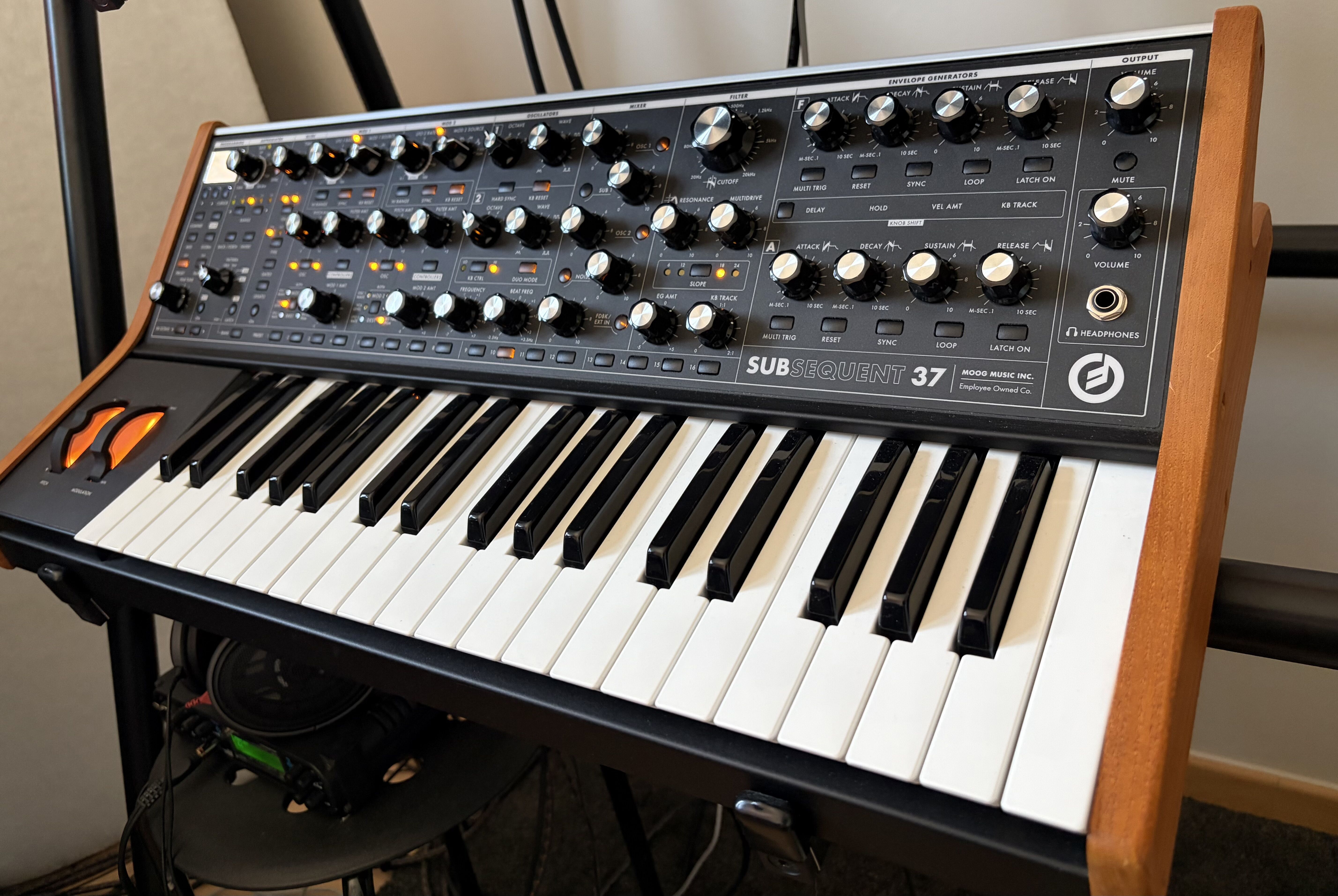 Moog Subsequent 37 à vendre ??