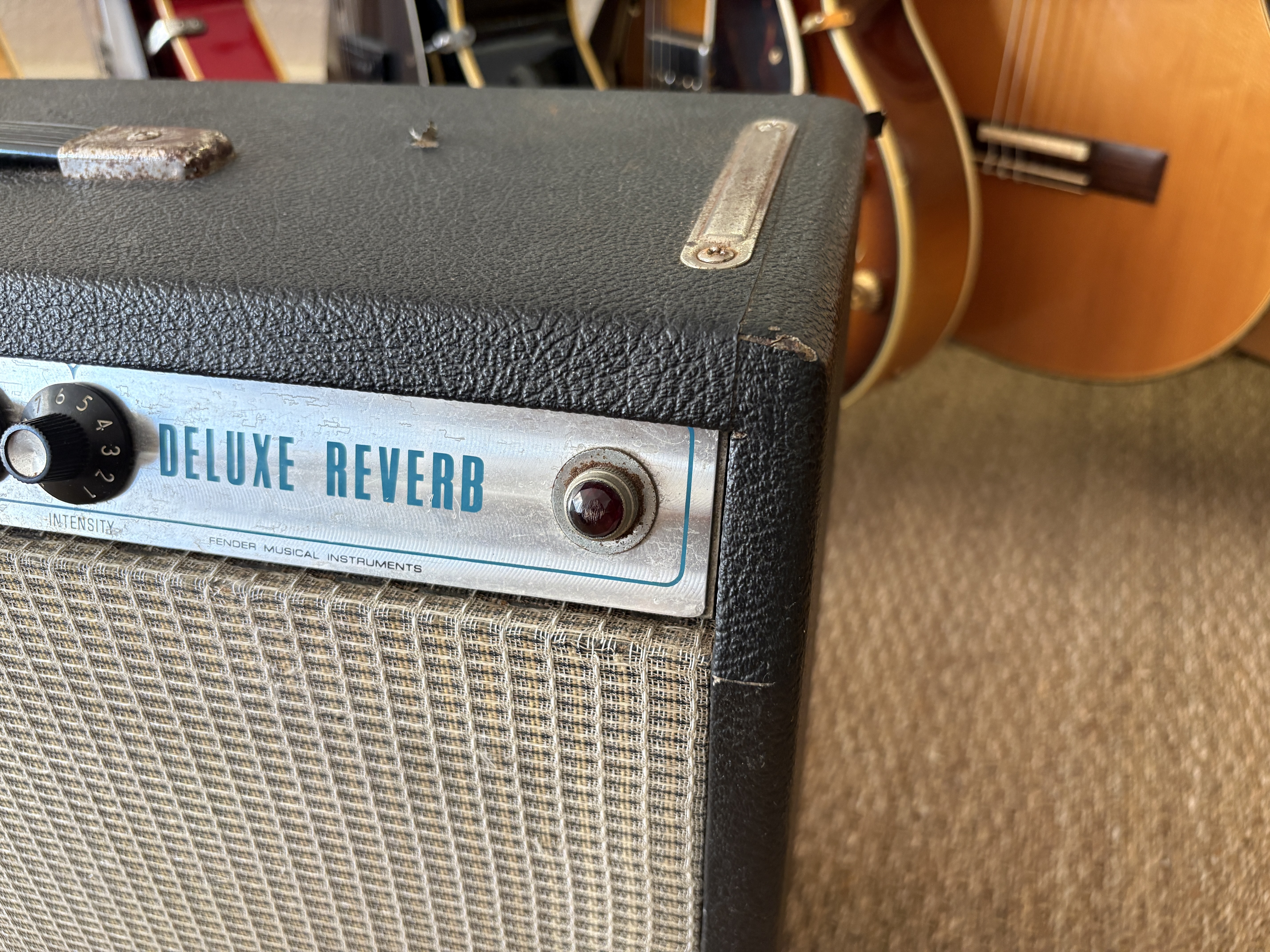 Fender Deluxe Reverb "Silverface" (1968-1982) (65941)