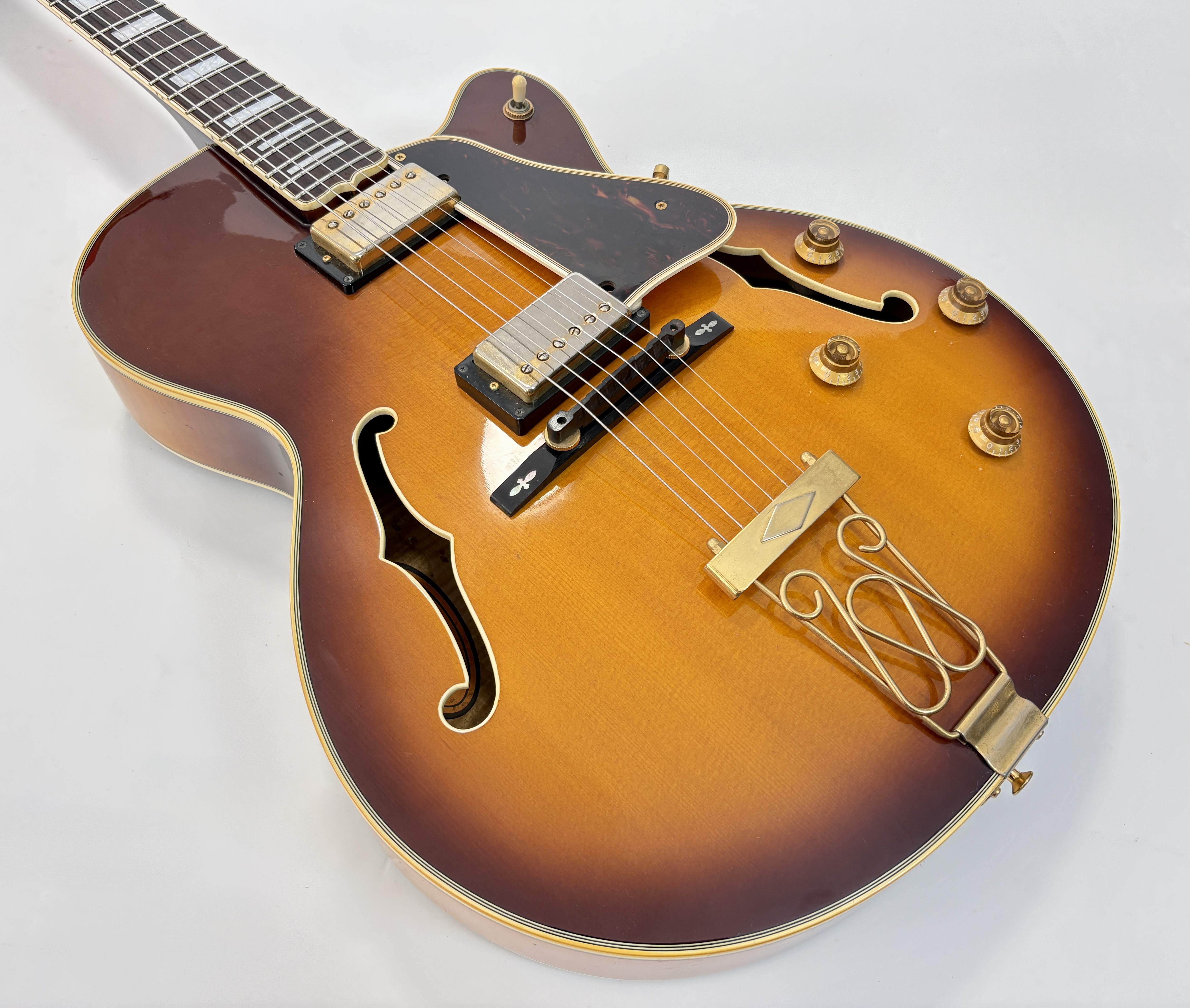 Epiphone Emperor (F) (98247)