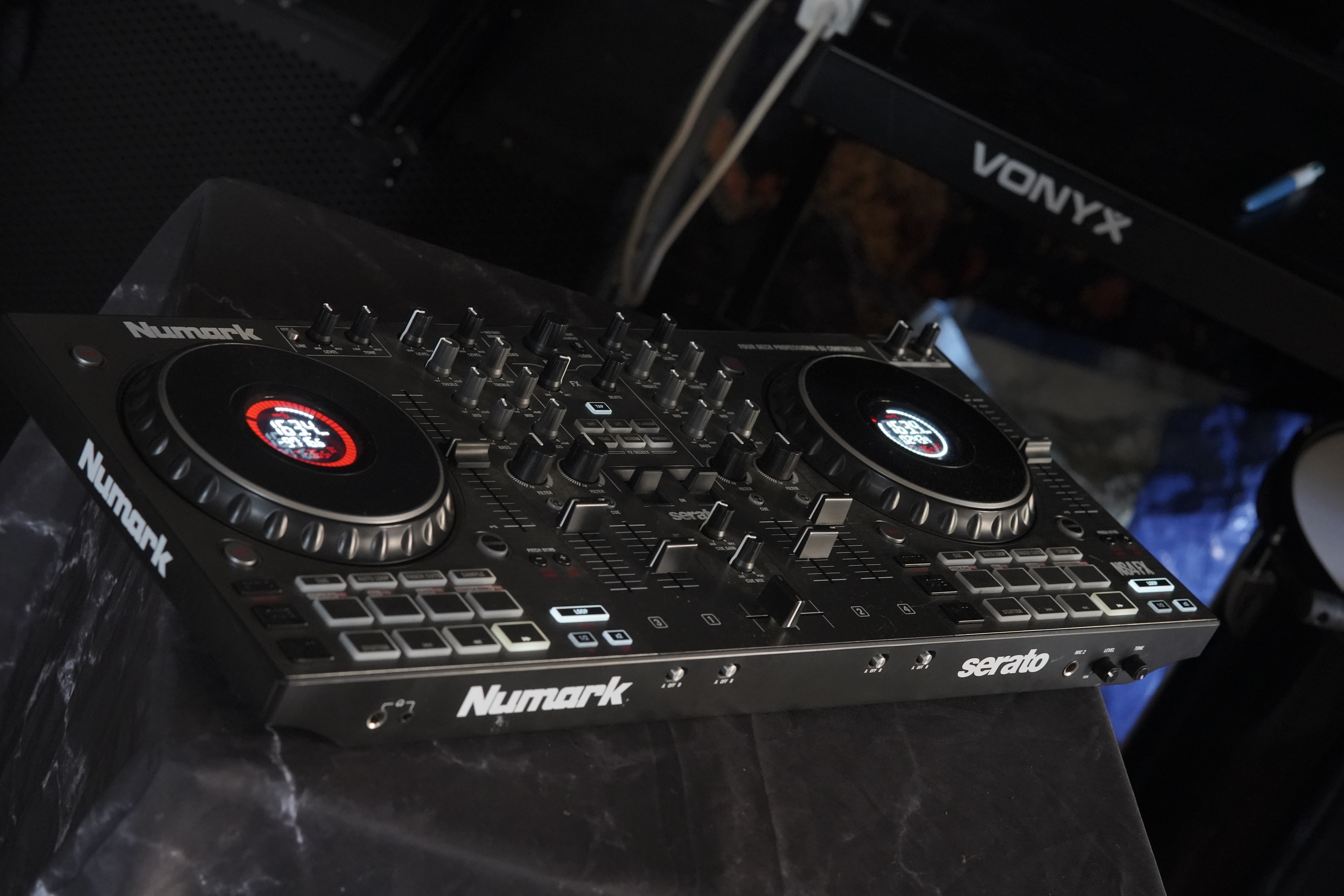 Numark NS4FX Contrôleur Platine DJ
