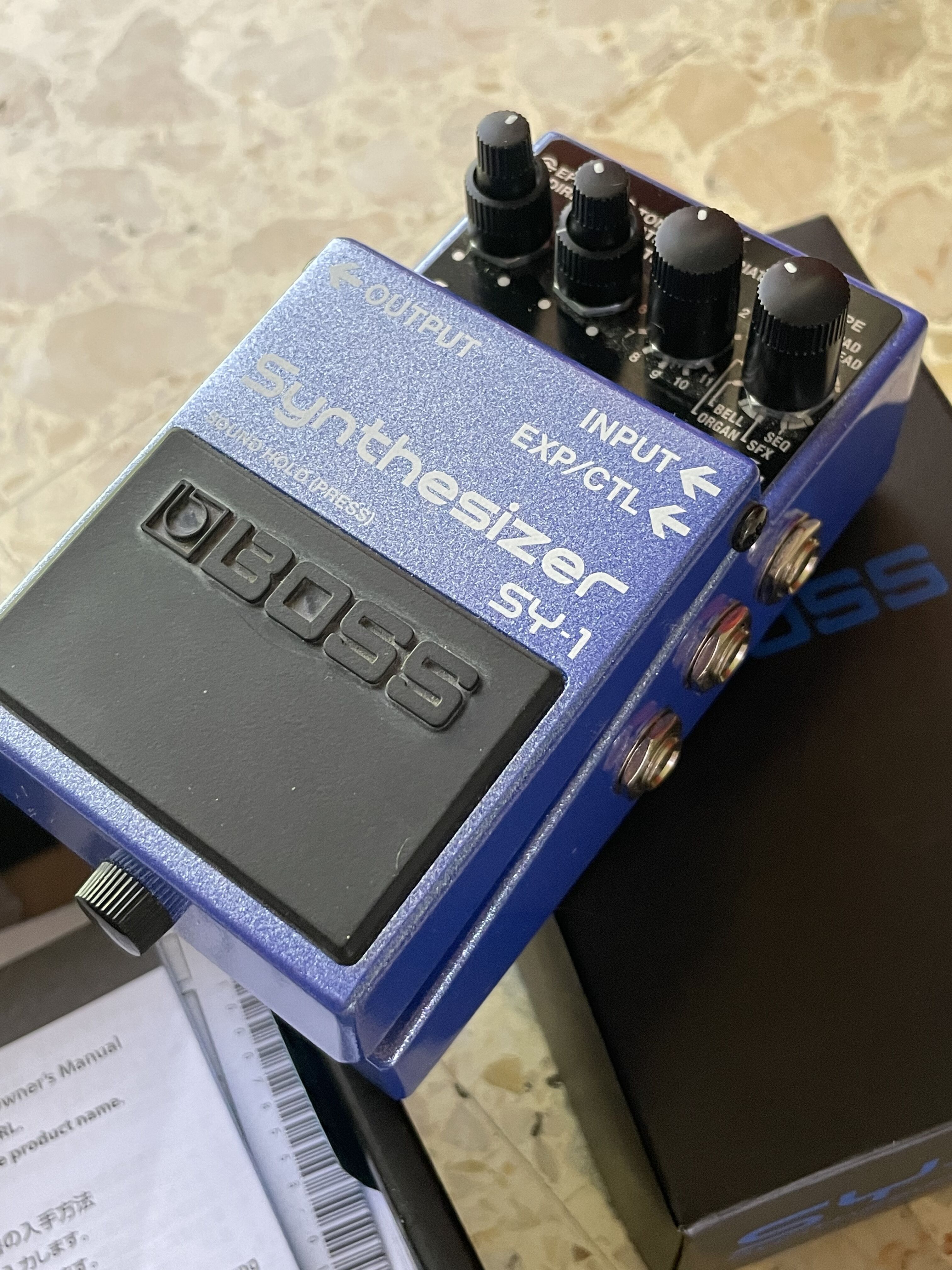 Boss SY-1 Synth pedal