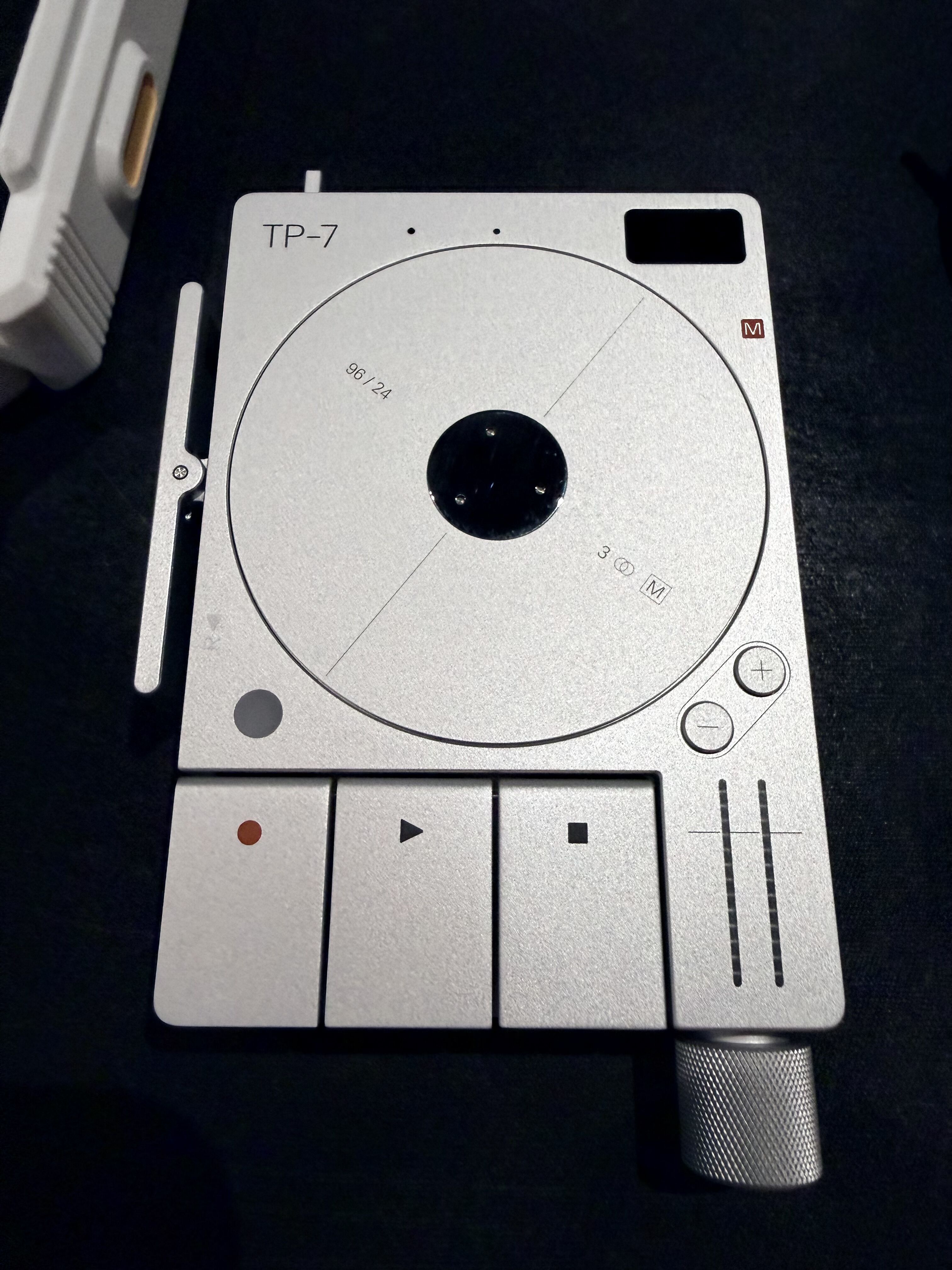 Teenage Engineering TP–7 (81961)