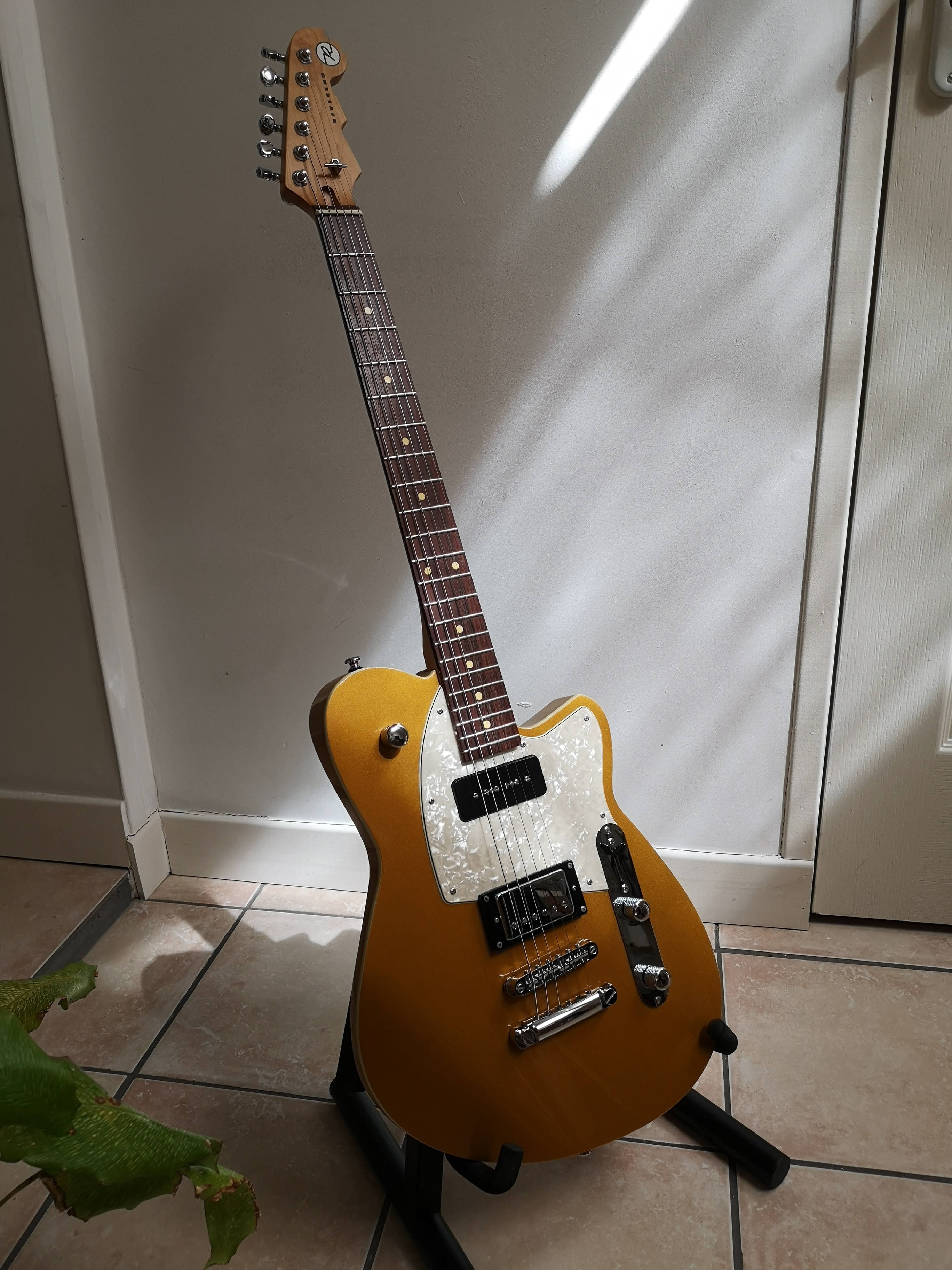 Reverend double agent OG venitian gold