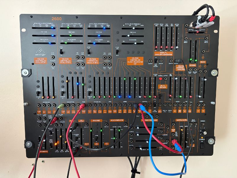 Vends B2600