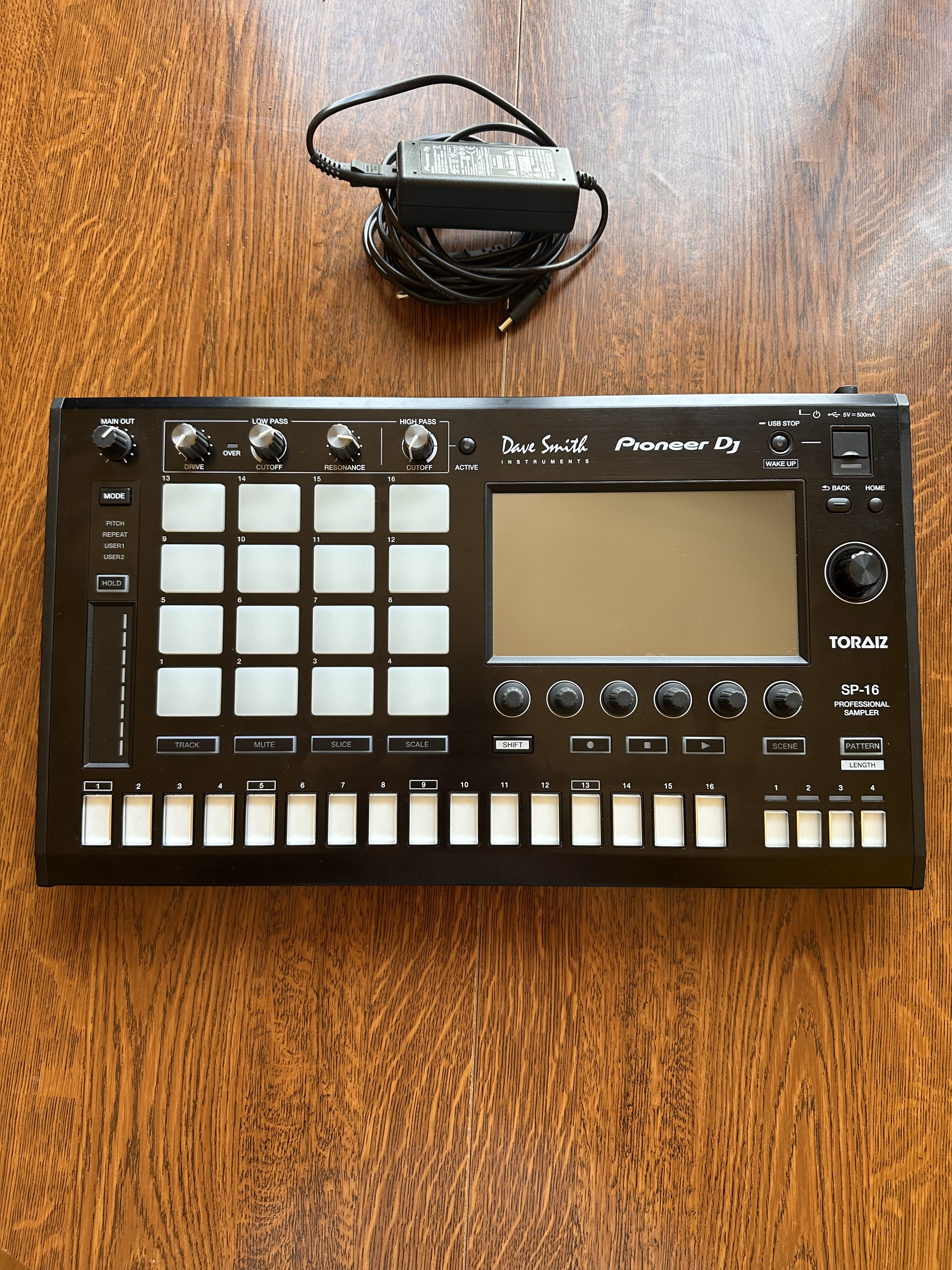 Pioneer Toraiz SP-16 