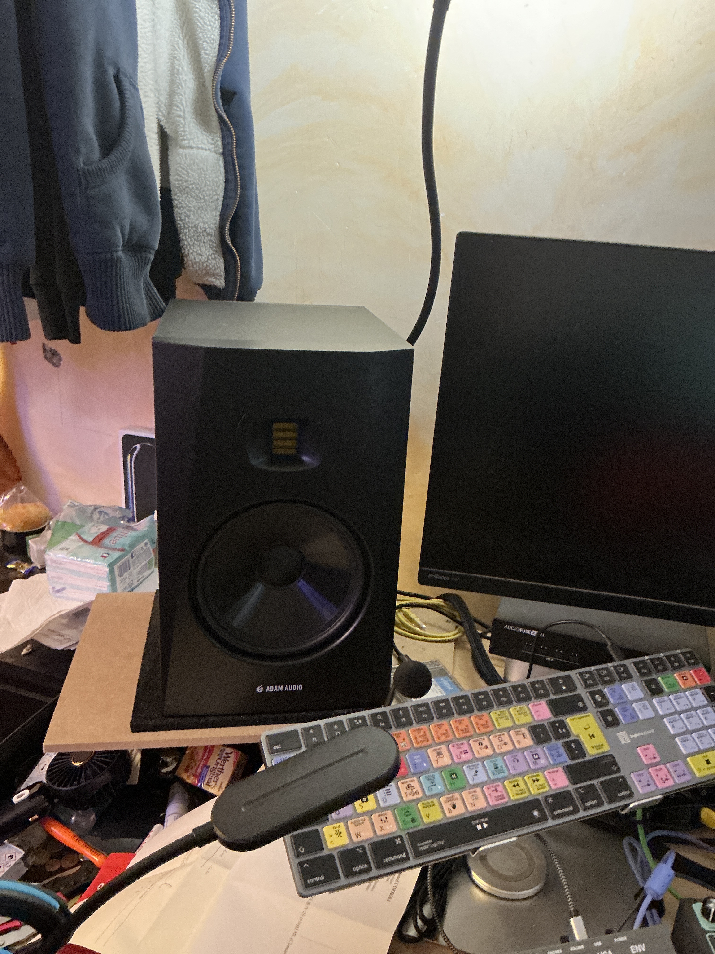 Paire de moniteurs actif Adam Audio T8V en parfait état