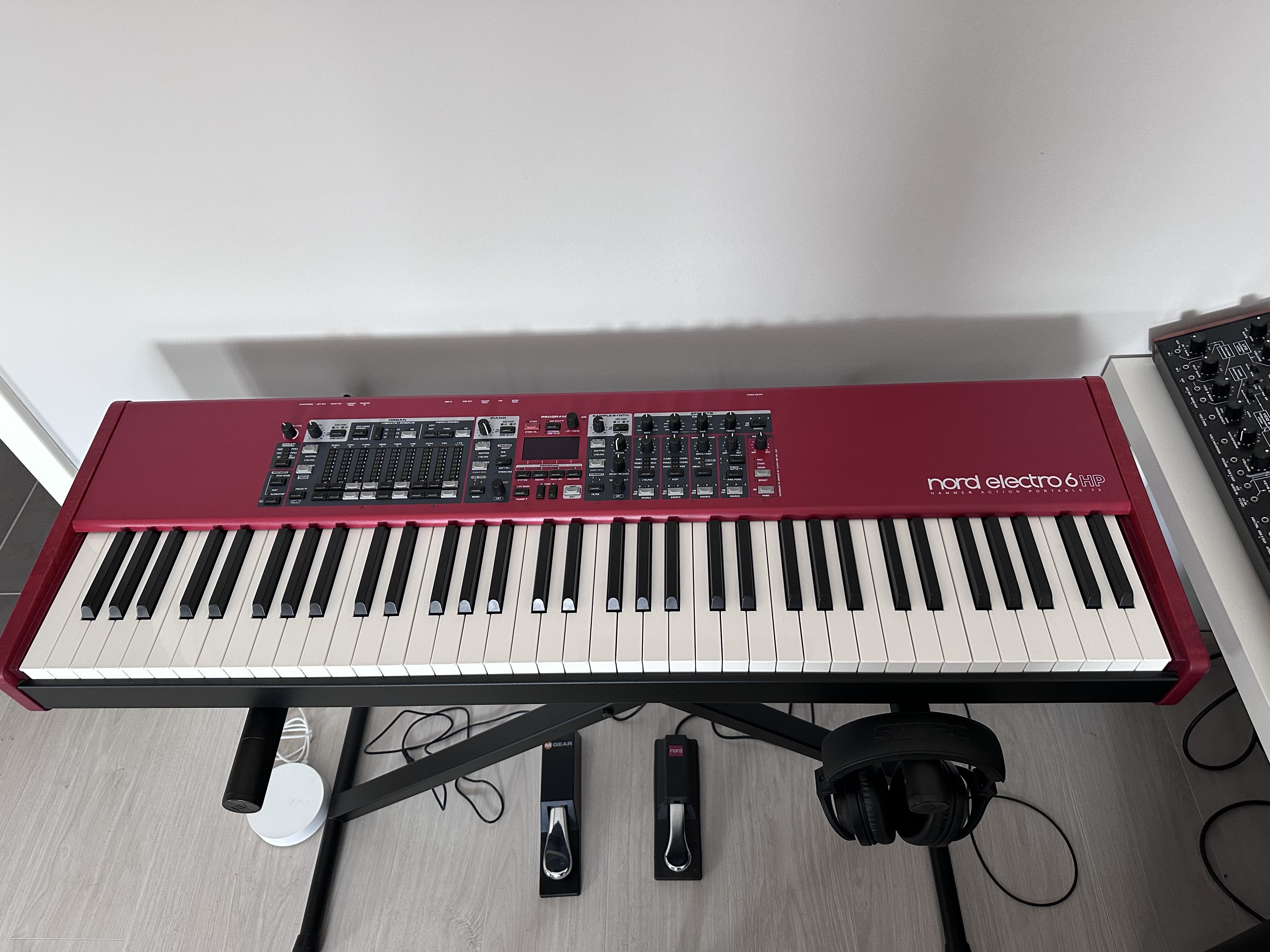 Vends Nord Electro 6HP comme neuf