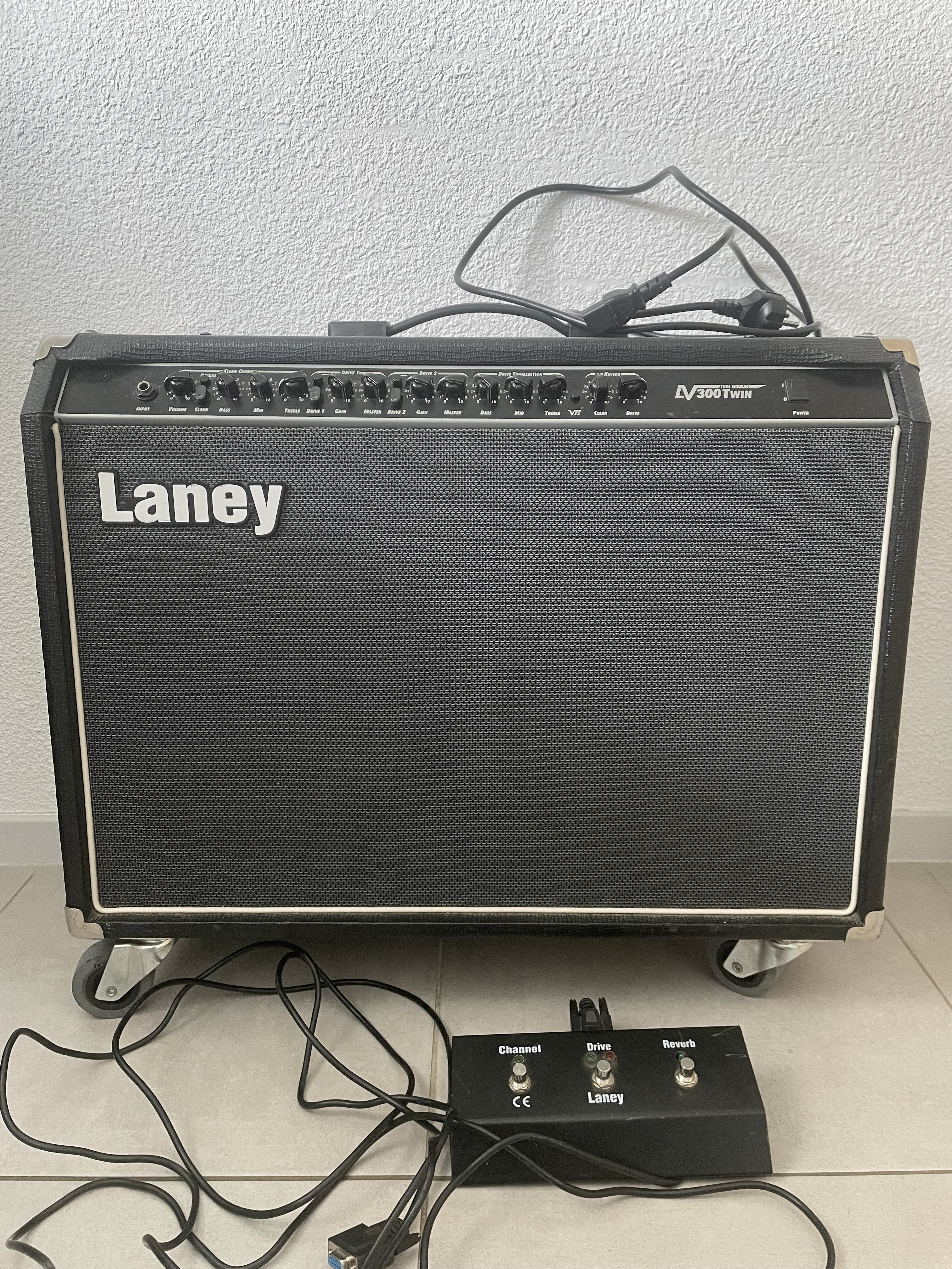 Ampli LV 300