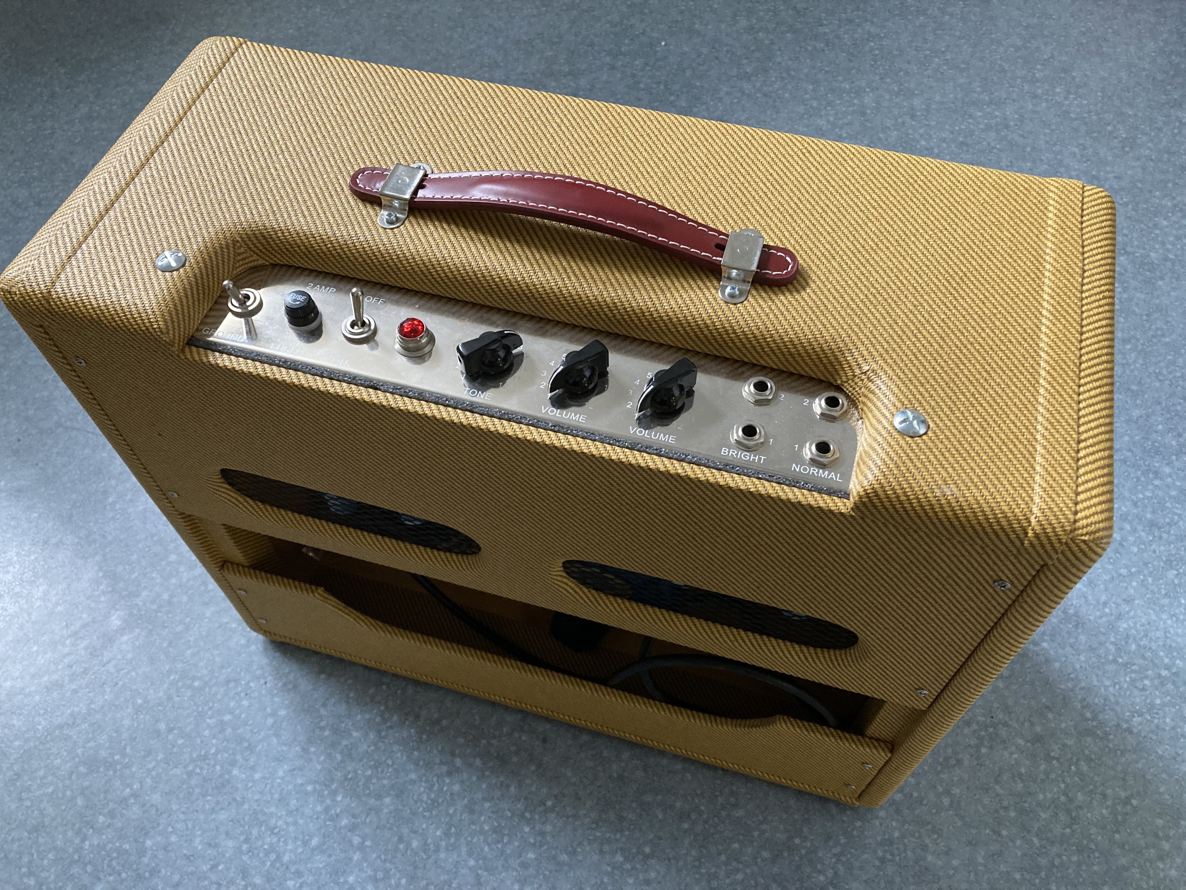 vends clone fender 5E3 comme neuf