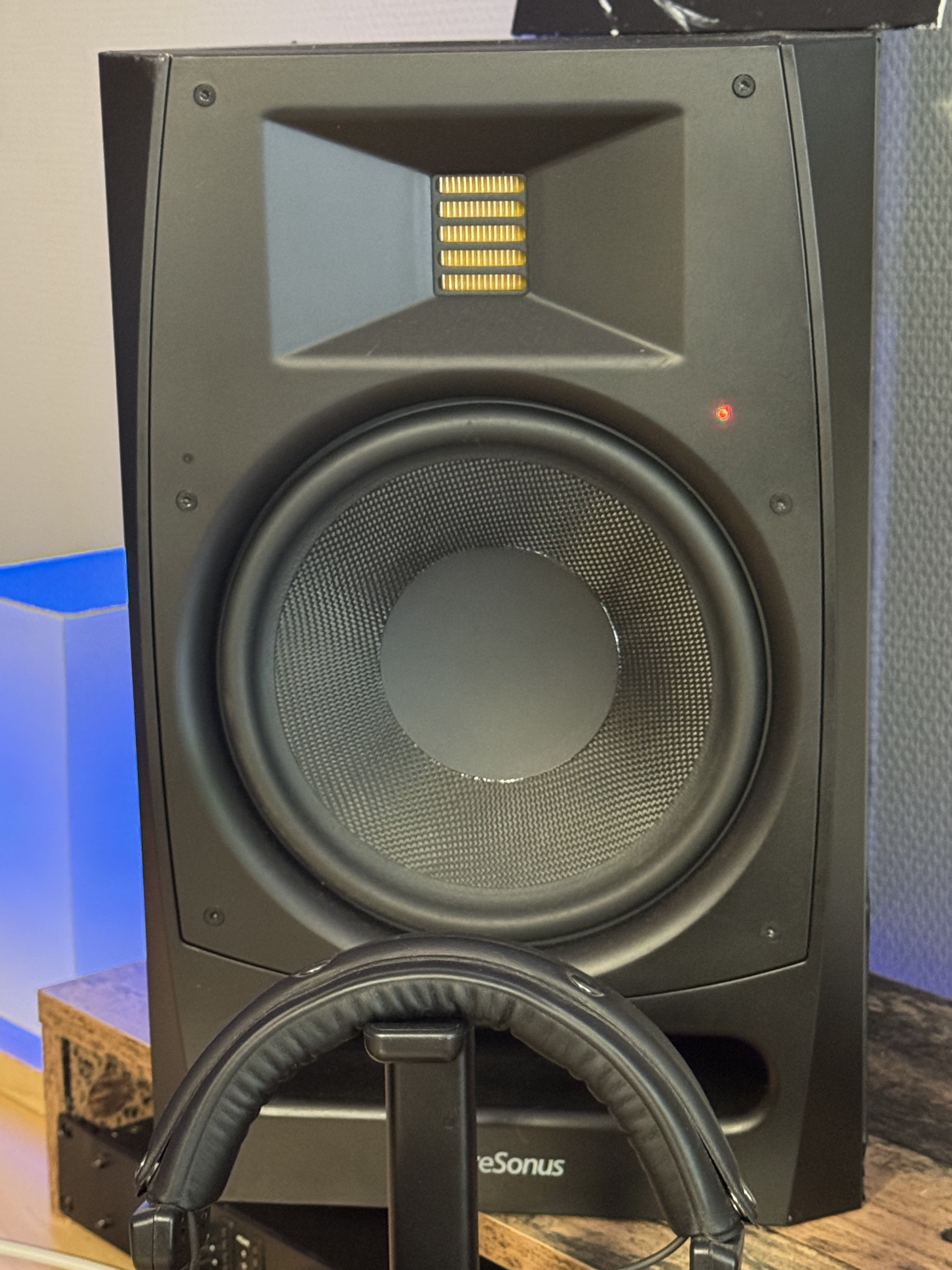 PreSonus R80