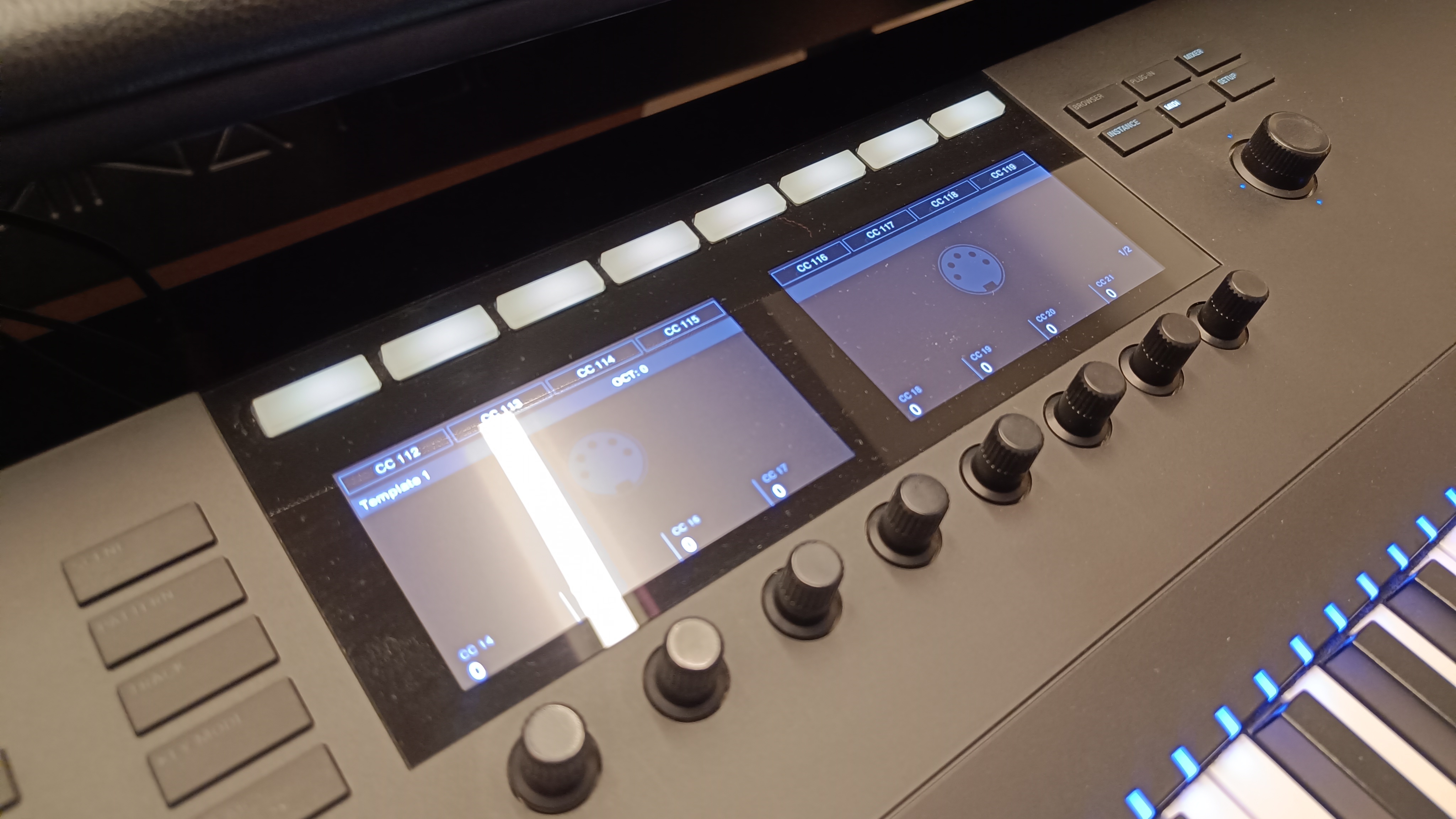 Native Instruments Komplete Kontrol S88 mk2 (48750)
