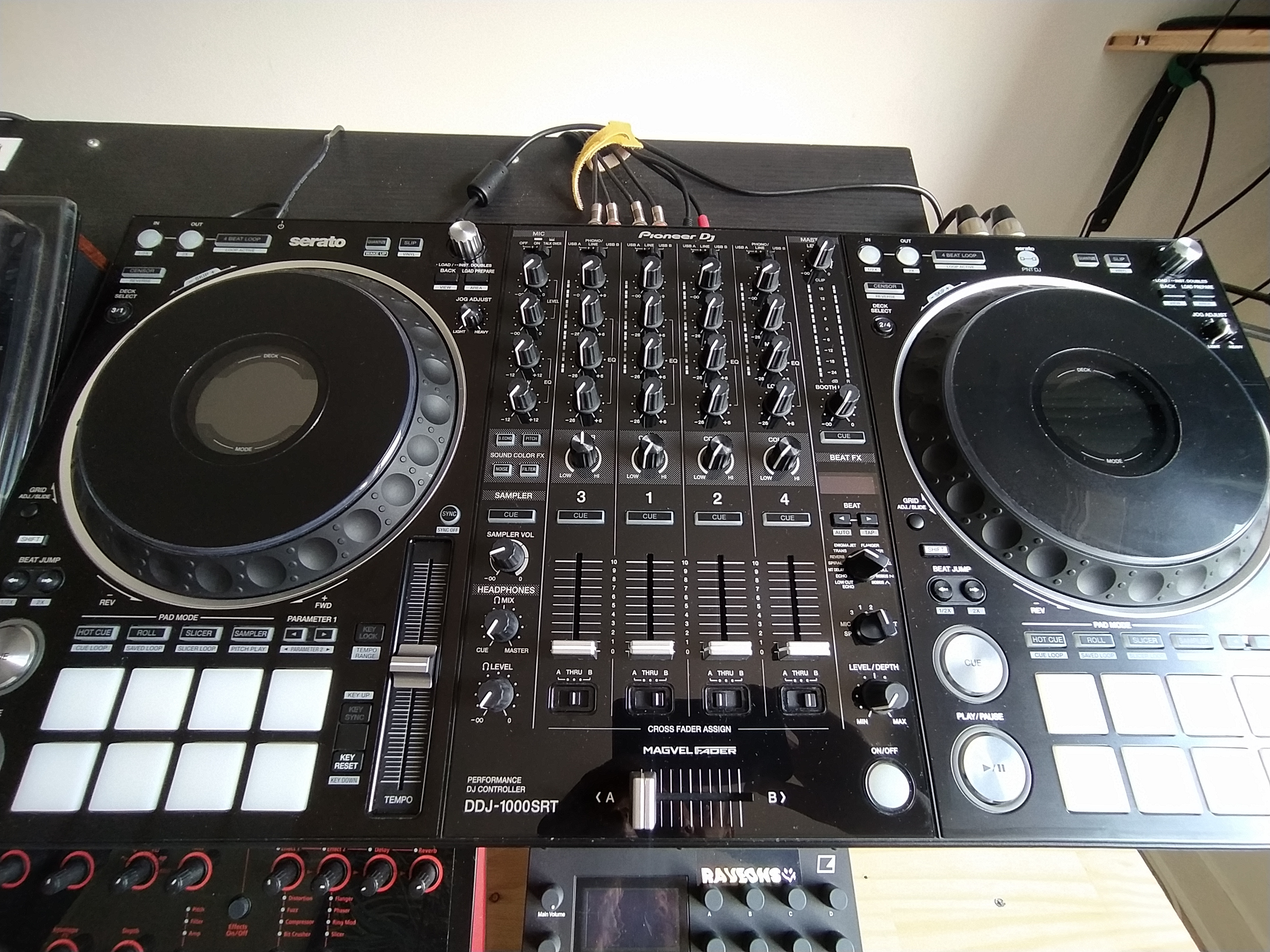 Vends pioneer DDJ 1000 SRT