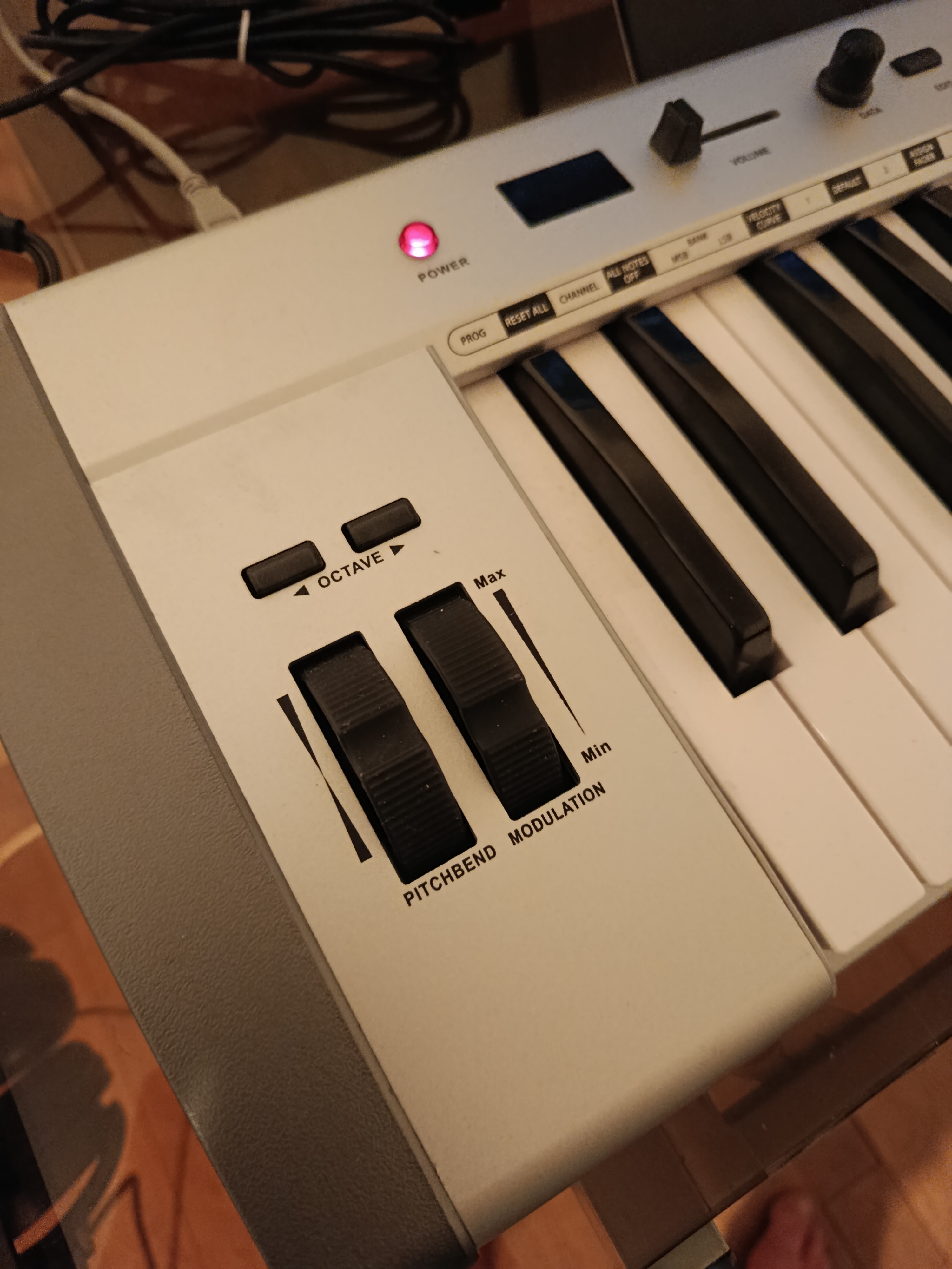 Clavier Swissonic Easykey 49