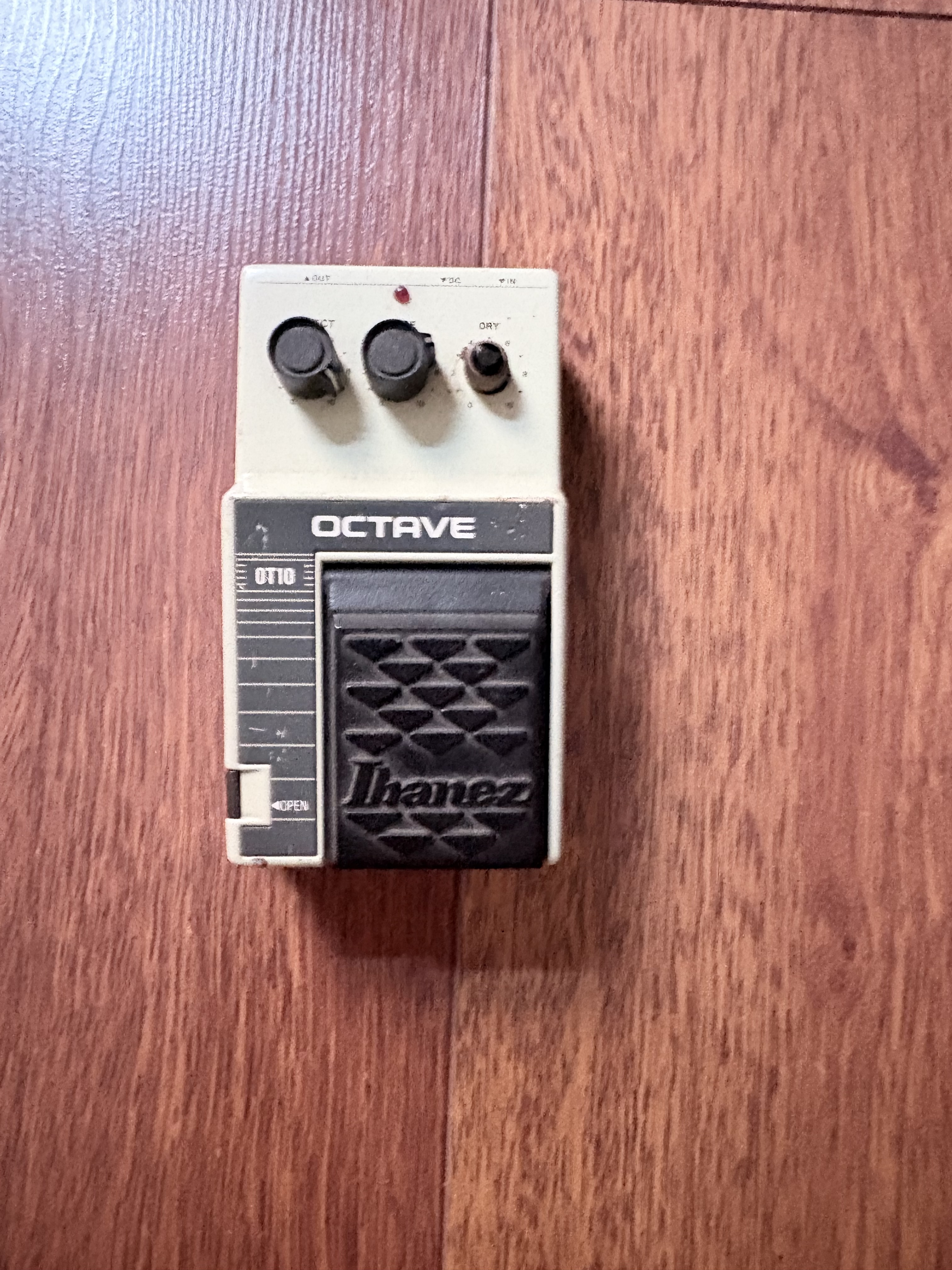 Ibanez octave ot10