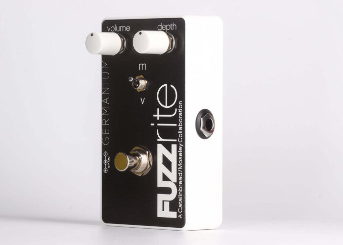 FuzzriteGermaniumWhite FuzzriteGermaniumWhite