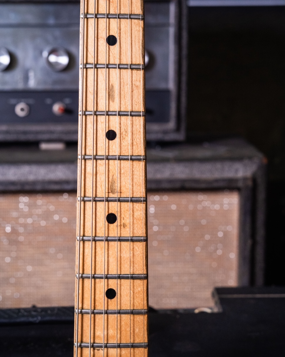 Fender-telecaster-1973-deryck-whibley-06