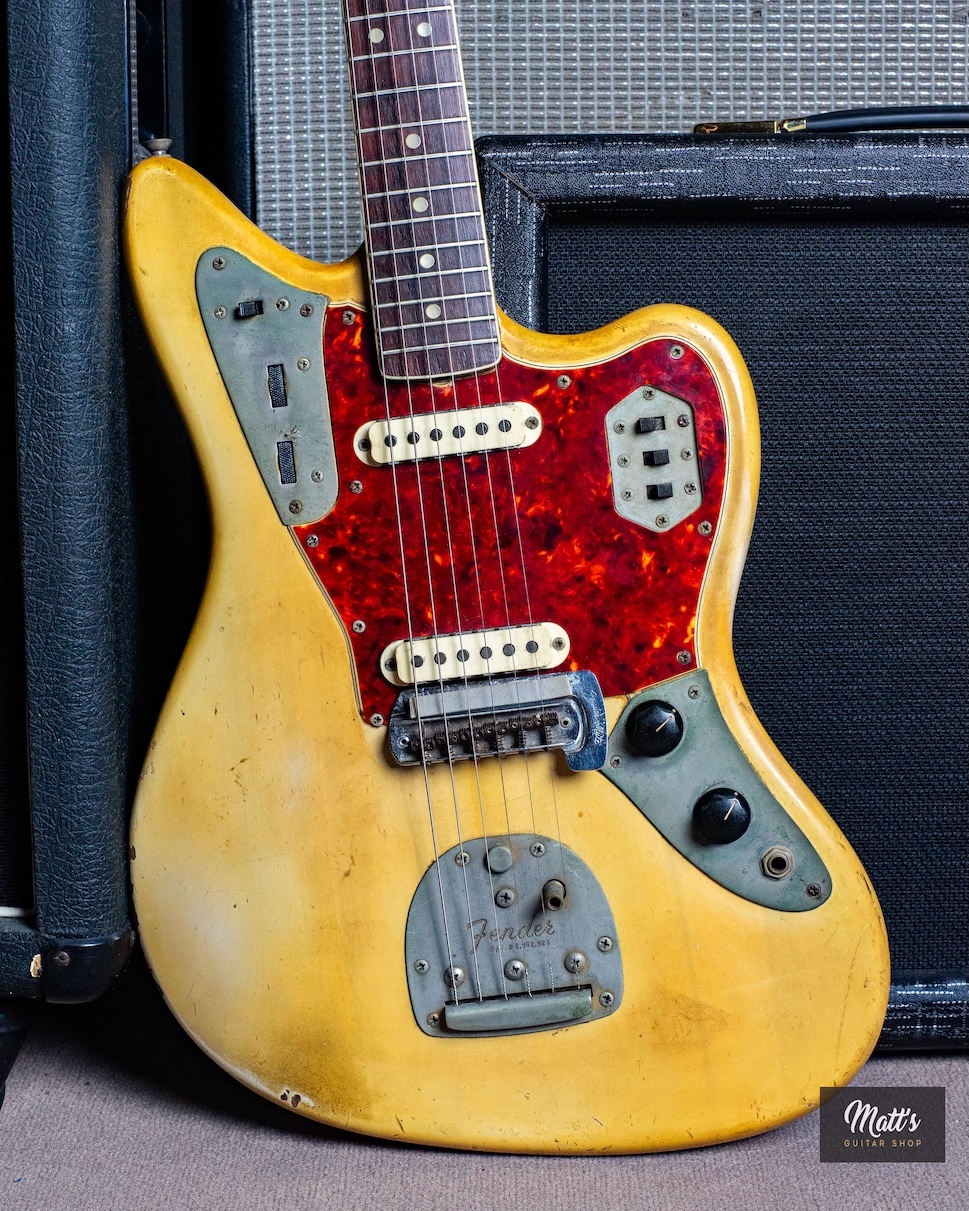 Fender-Jaguar-Blonde-GoldHardware-1965-03