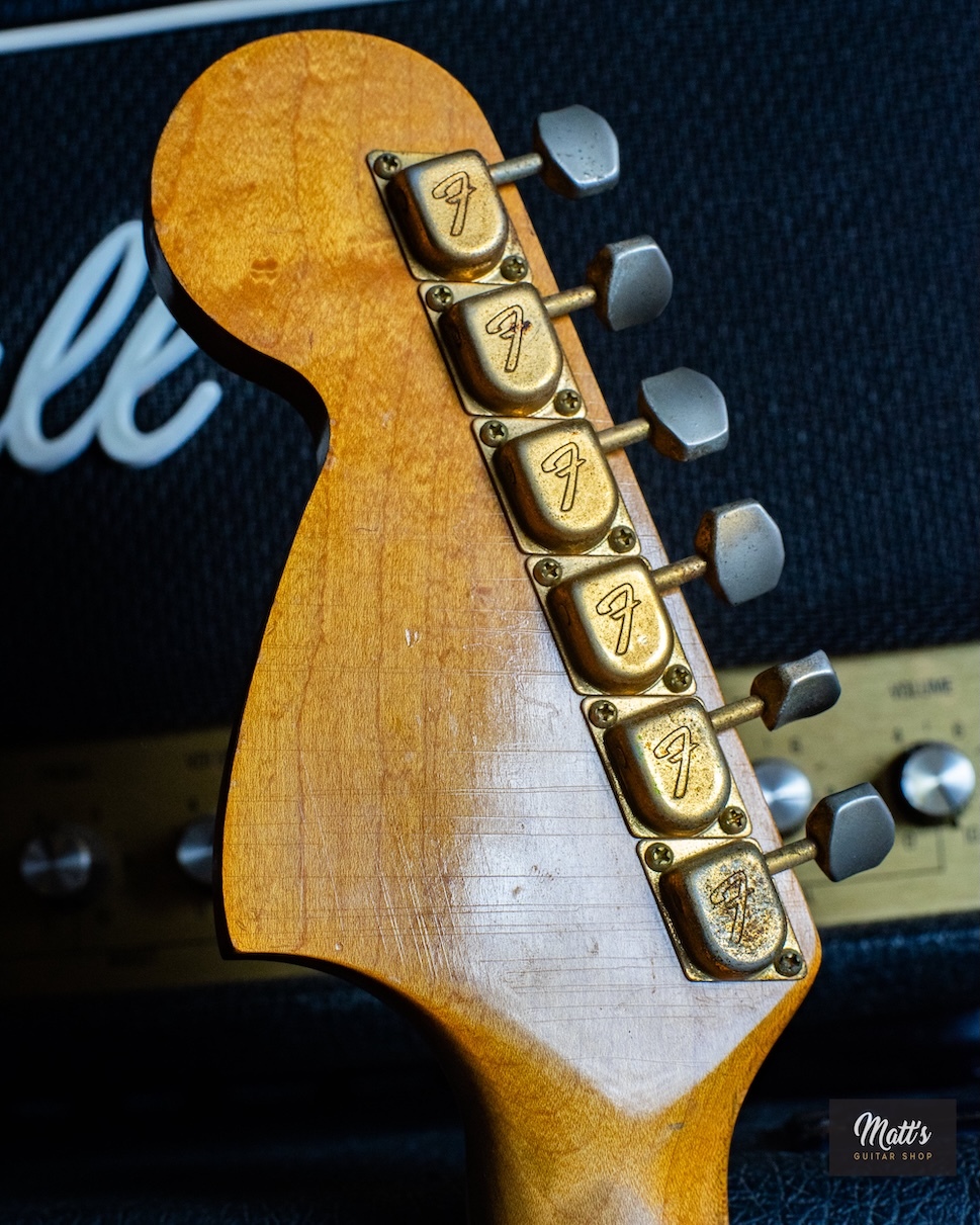 Fender-Jaguar-Blonde-GoldHardware-1965-05