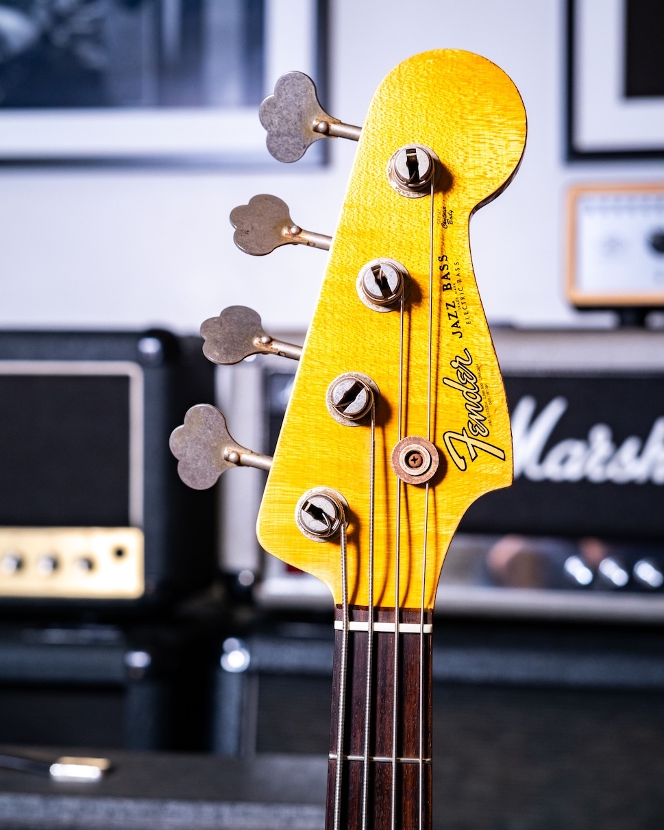 fender-1964-jazz-bass-relic-custom-shop-05