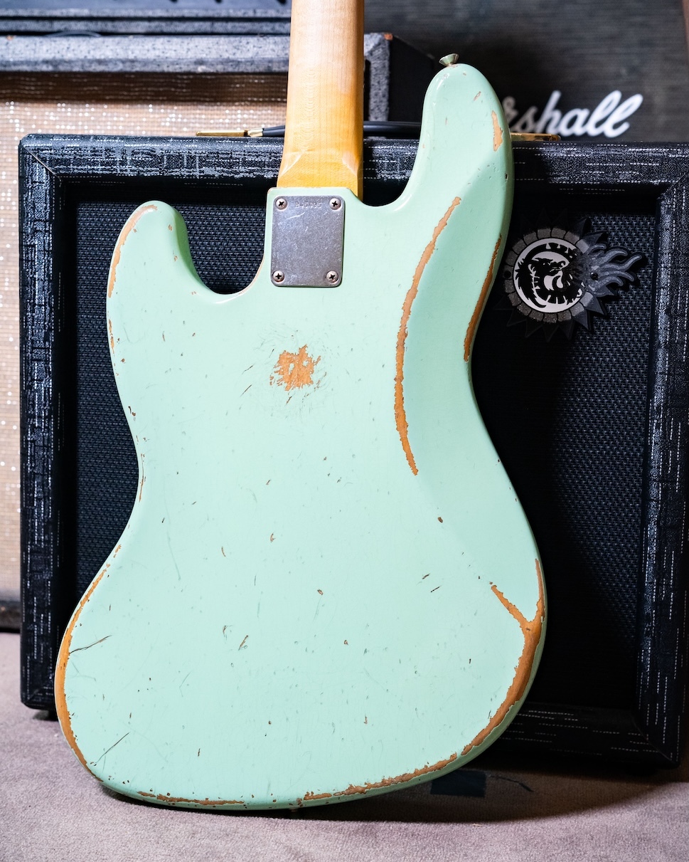 fender-1964-jazz-bass-relic-custom-shop-06