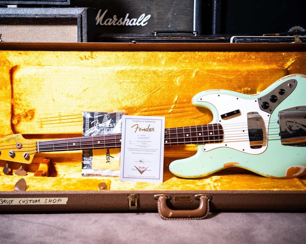 fender-1964-jazz-bass-relic-custom-shop-09
