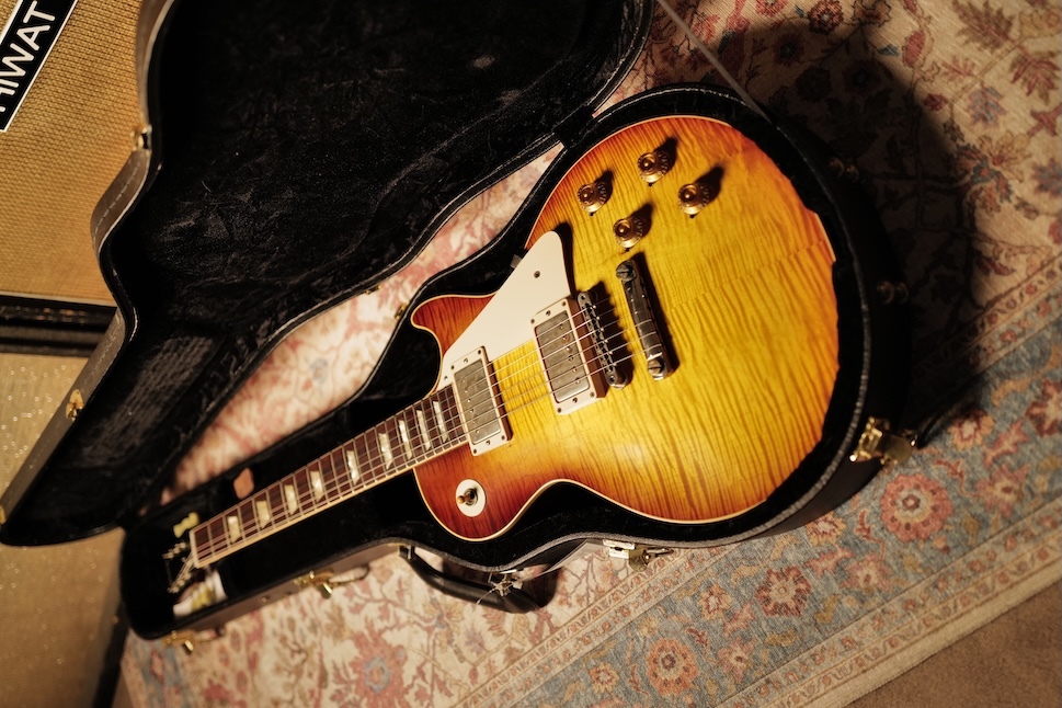 Gibson-Les-Paul-Pearly-Gates-06