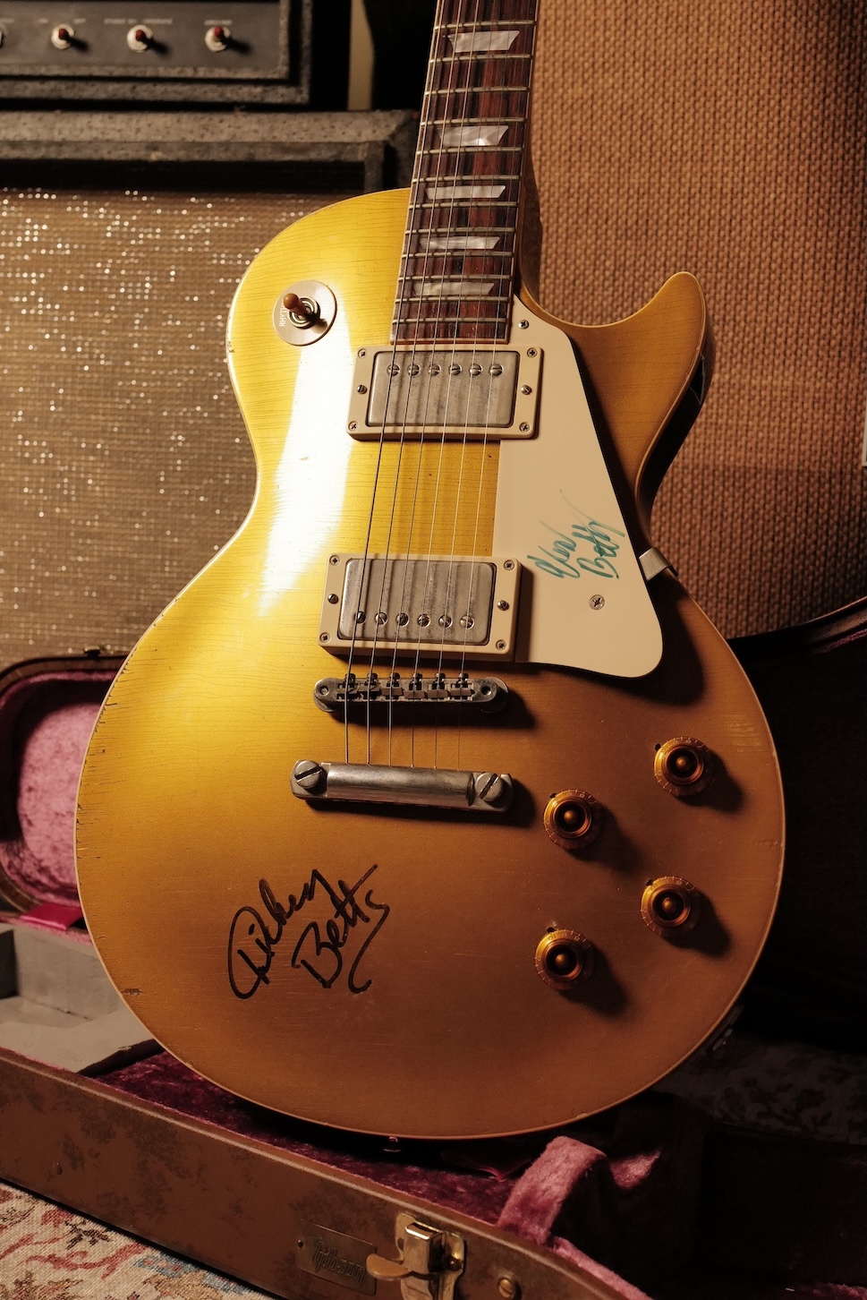 Gibson Les Paul Dickey Betts Aged and Signed
