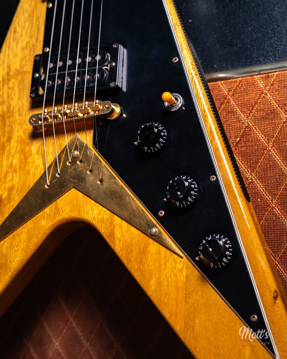 Gibson-Flying-V-Korina-Reissue-1984-03