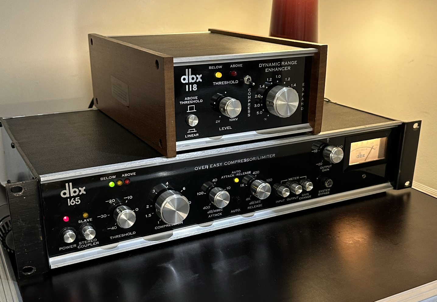 Vends DBX 165 en excellent état