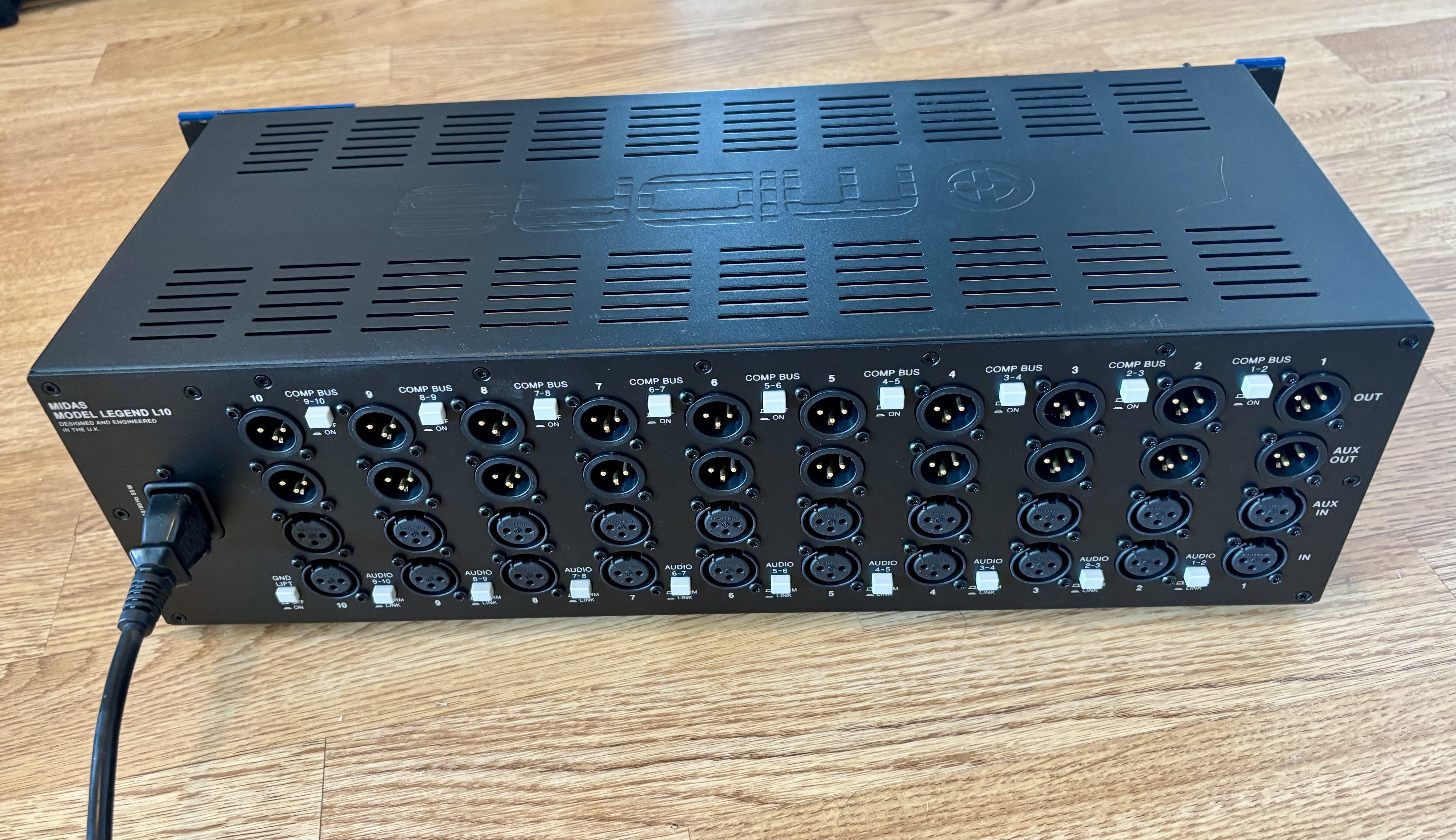MIDAS L10 Legend - Rack pour 10x modules 500