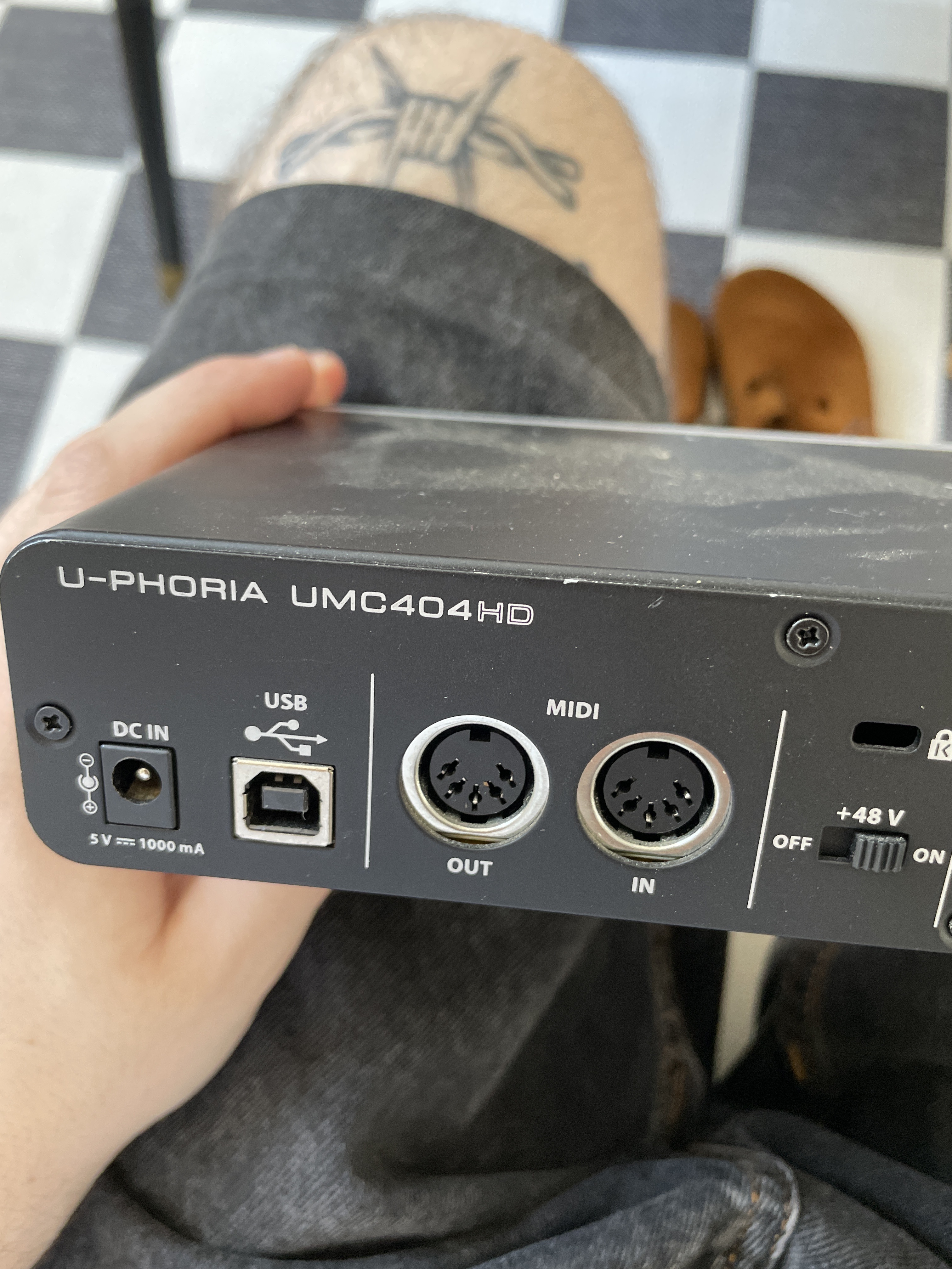 Behringer U-Phoria UMC404HD (41365)