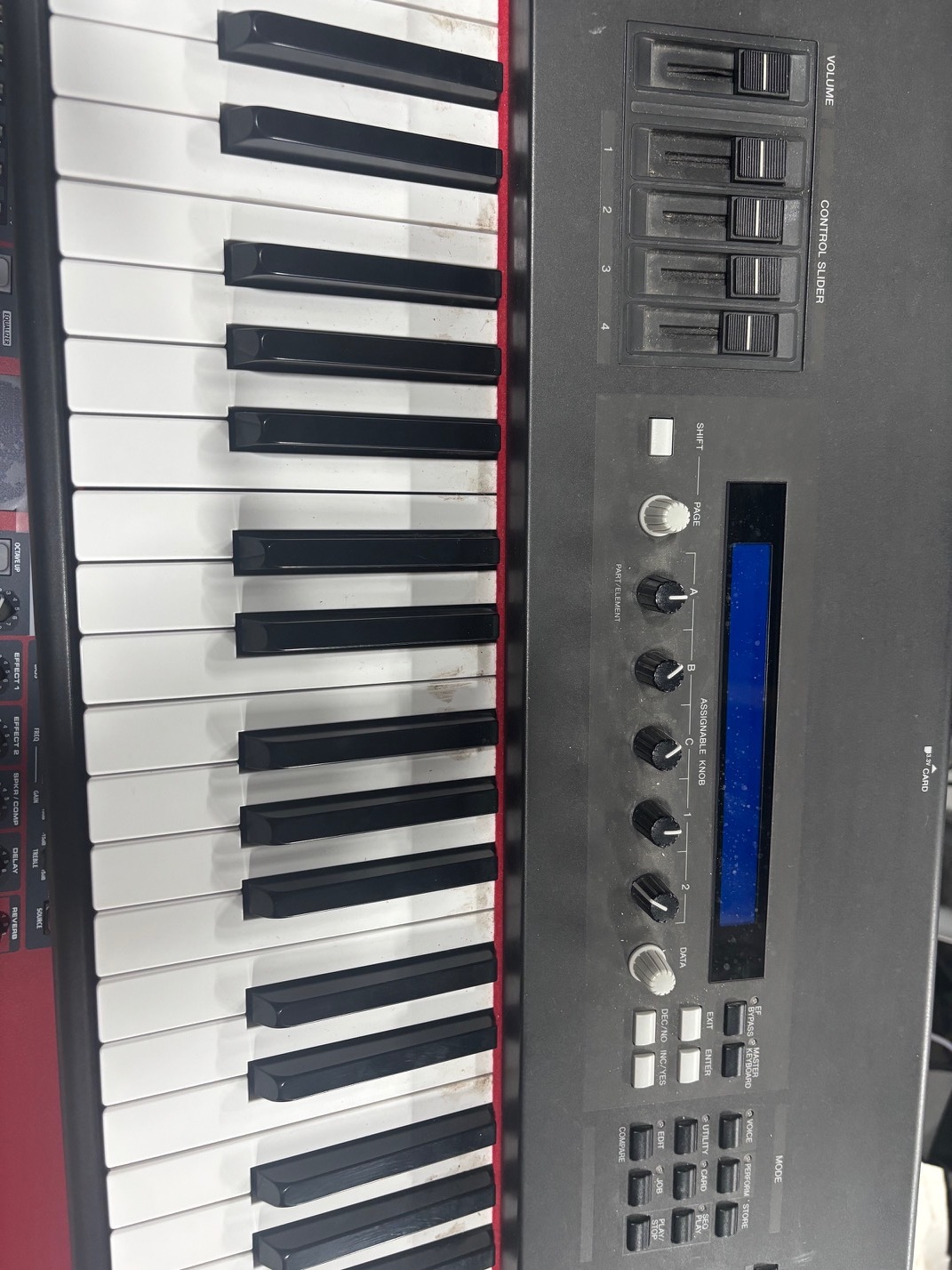 Yamaha S80 (58042)