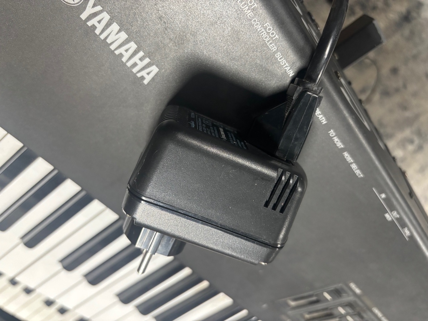 Yamaha S80 (88415)
