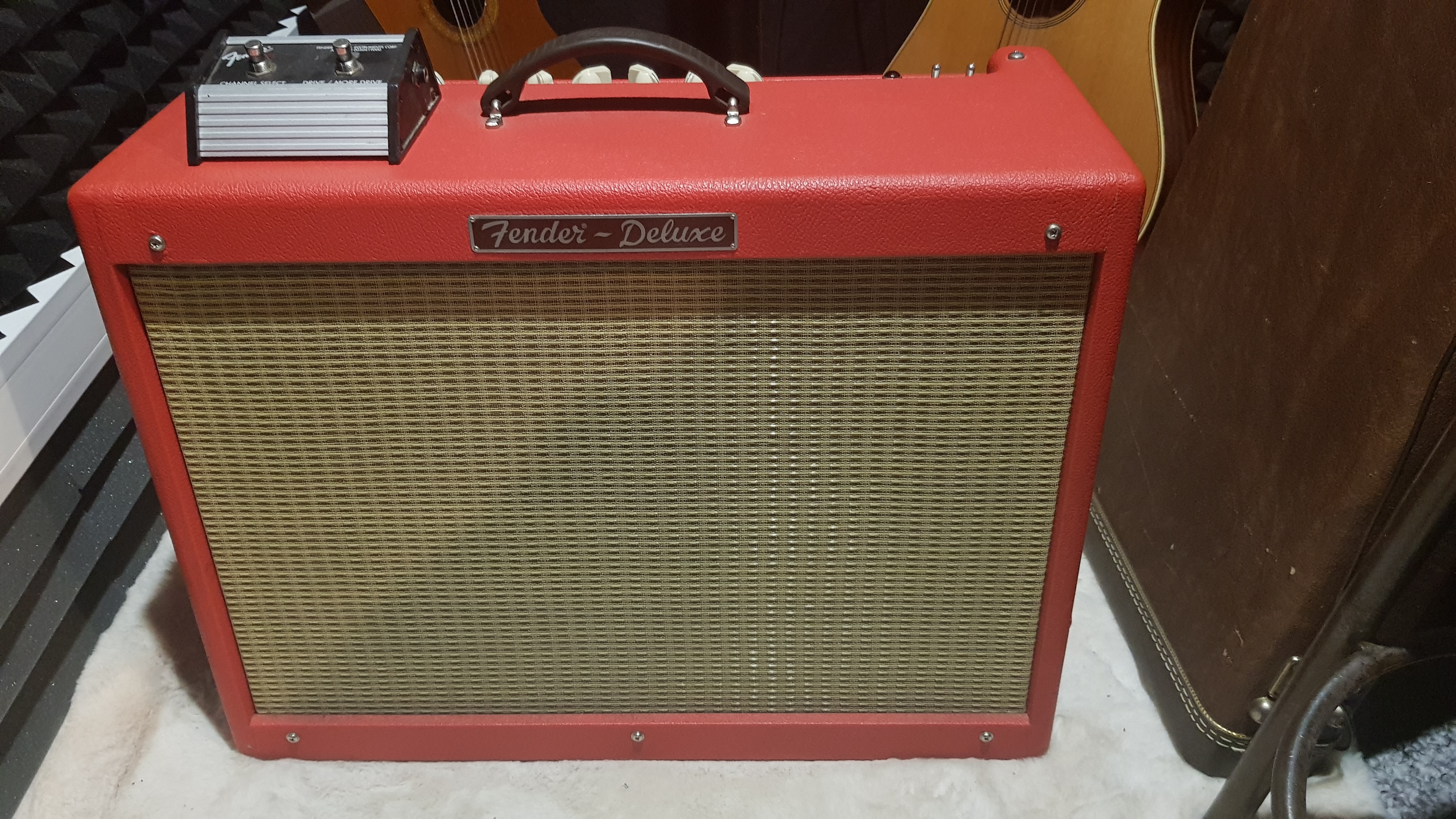 Fender Hot Rod Deluxe III Limited Edition Wine Red – État exceptionnel – Footswitch d'origine