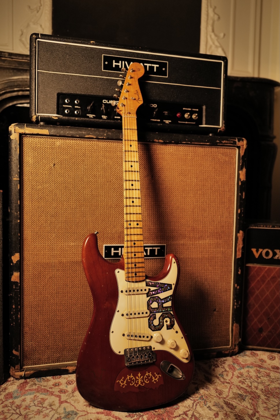 Fender-Stratocaster-Masterbuilt-Lenny-Srv-02