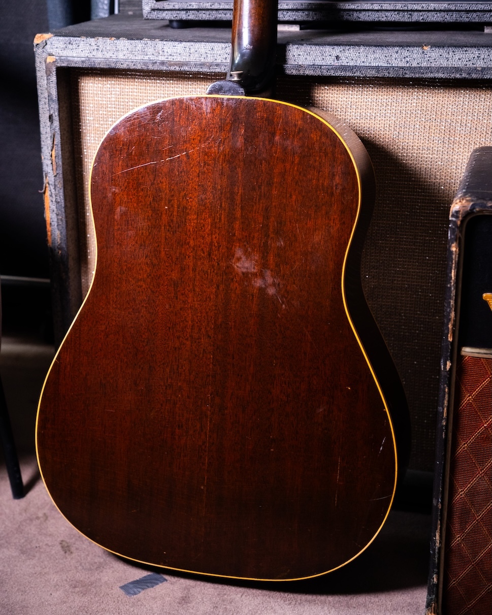 gibson-J50-deryck-whibley-07