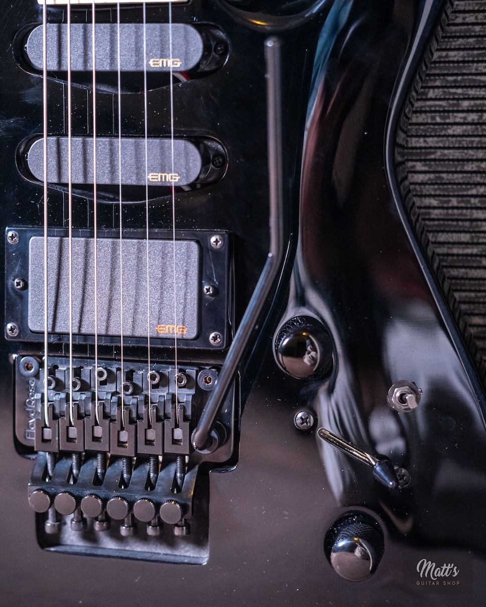 Kramer-SM-1-Owned-by-Kiko-Loureiro-Megadeth-05