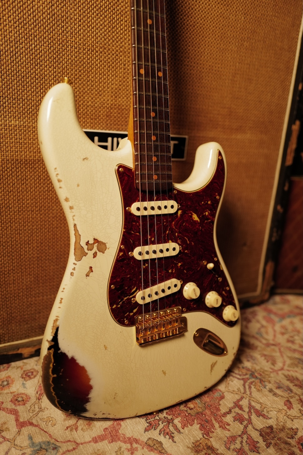 Fender Stratocaster Custom Shop Super Heavy Relic Sunburst Overspray Olympic White