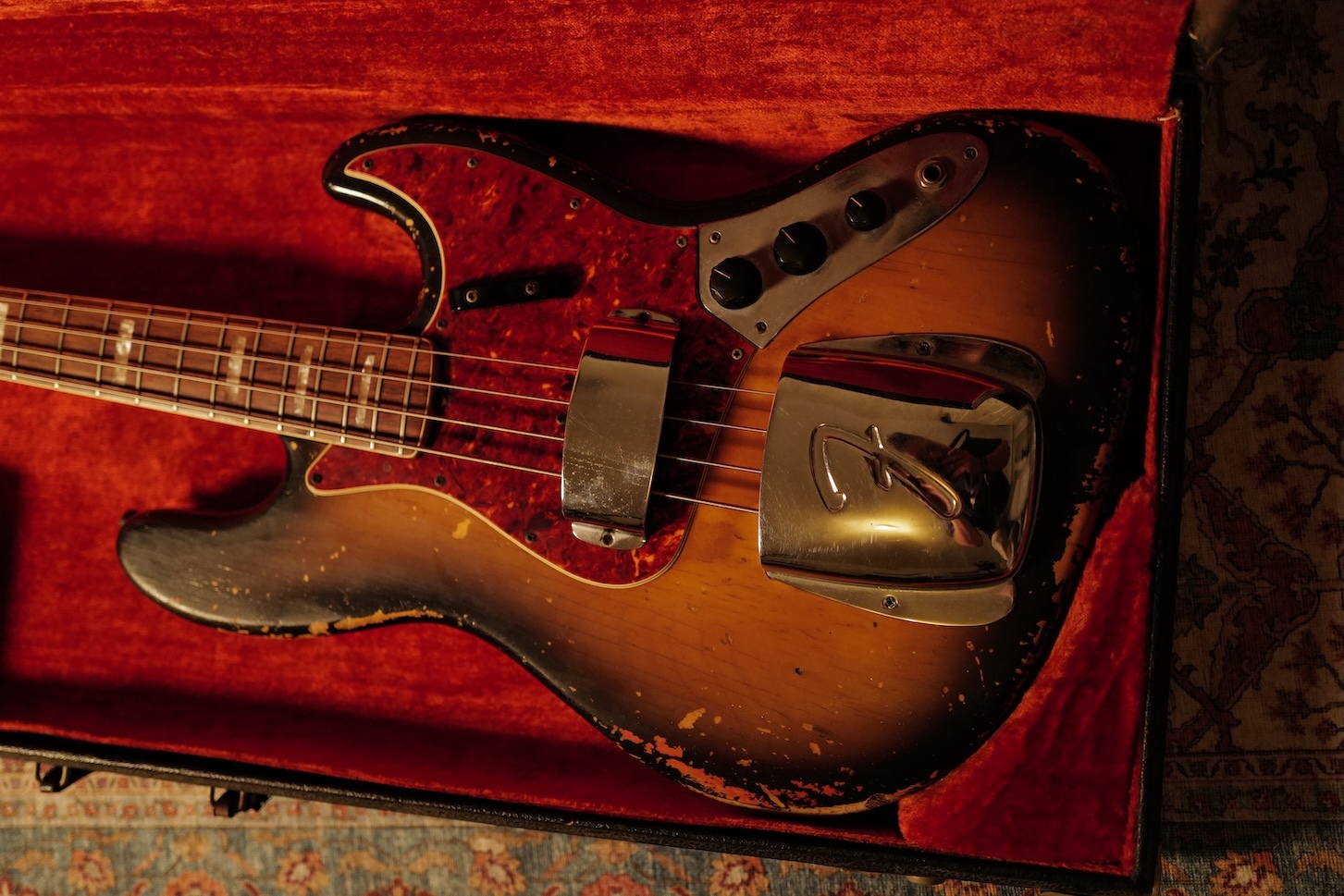 Fender-Jazz-Bass-1968-11
