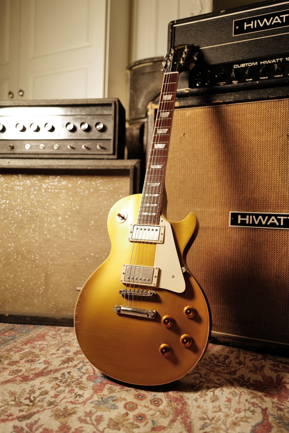 Gibson-Les-Paul-Custom-Shop-Dickey-Betts-Goldie-05