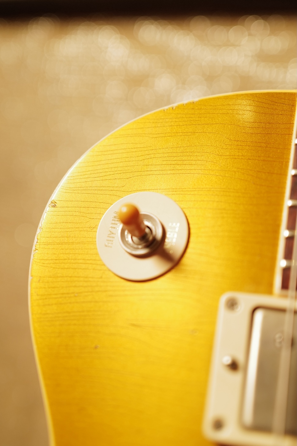 Gibson-Les-Paul-Custom-Shop-Dickey-Betts-Goldie-07