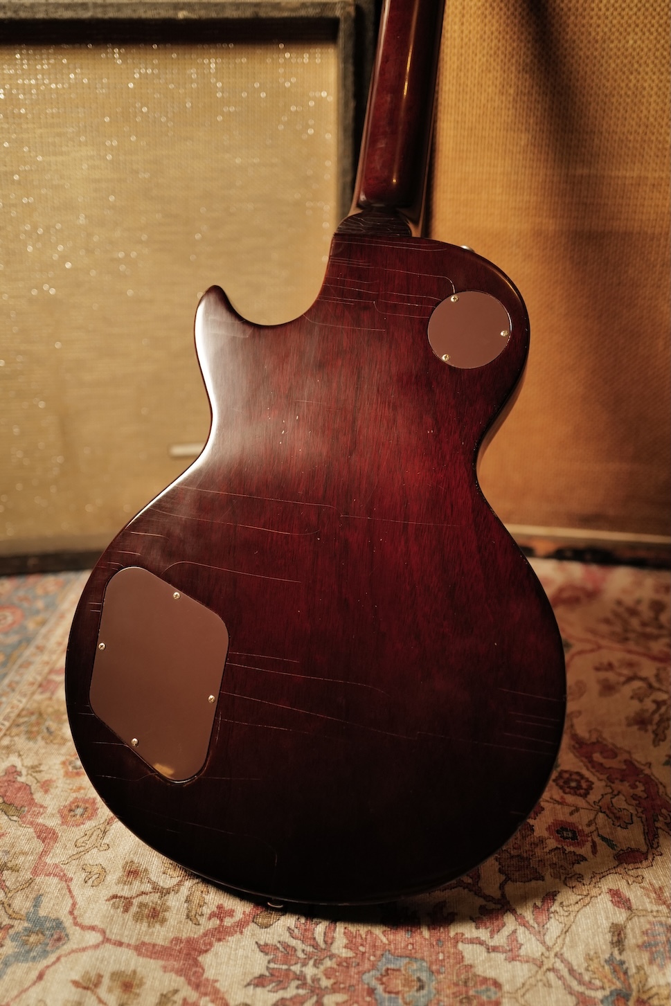 Gibson-Les-Paul-Custom-Shop-Dickey-Betts-Goldie-08