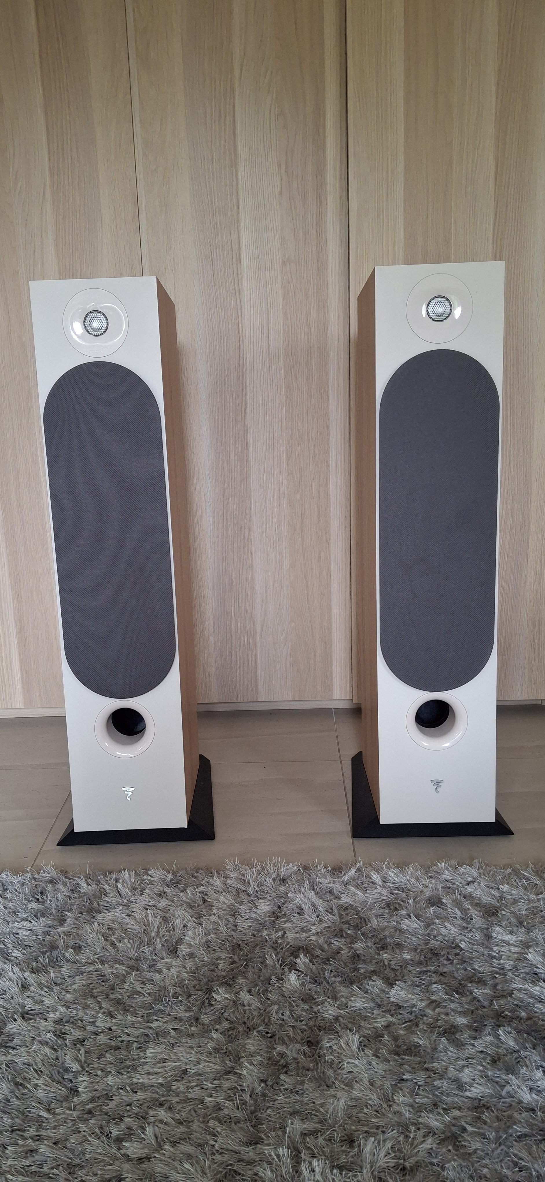Enceintes Colonnes Focal Chora 826 – État Neuf / Cartons d’origine
