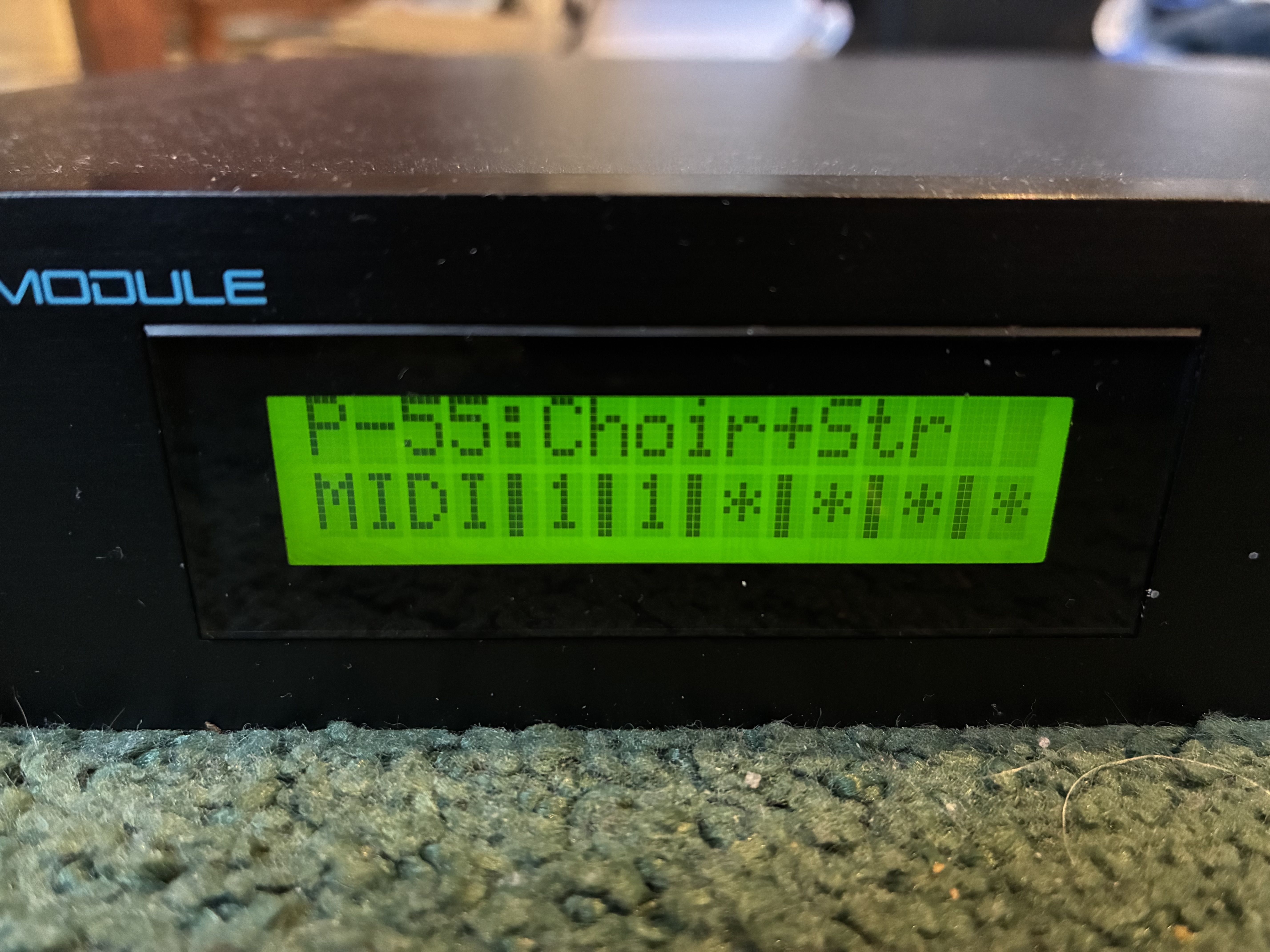 Roland U110