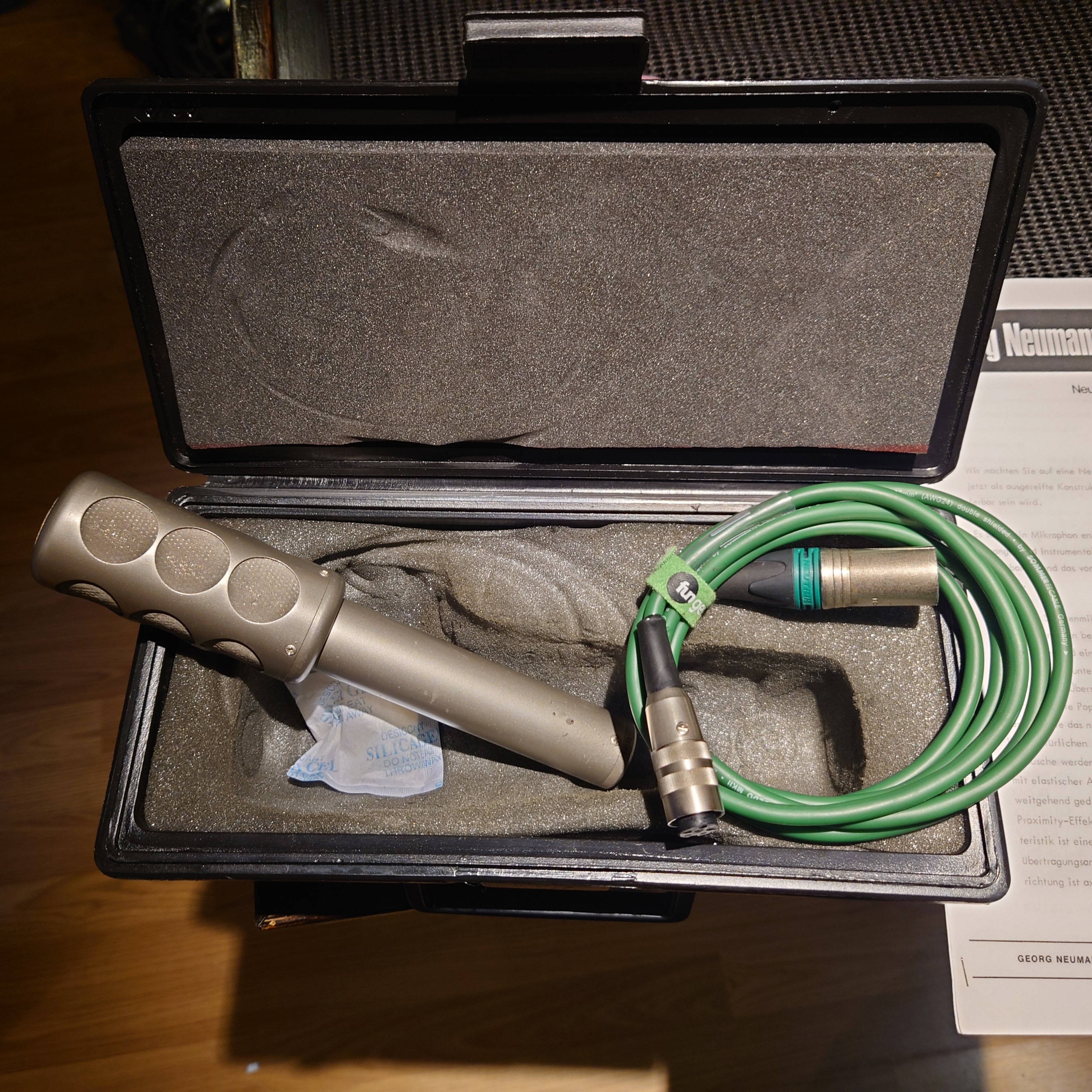 Vds micro Neumann KMS 85
